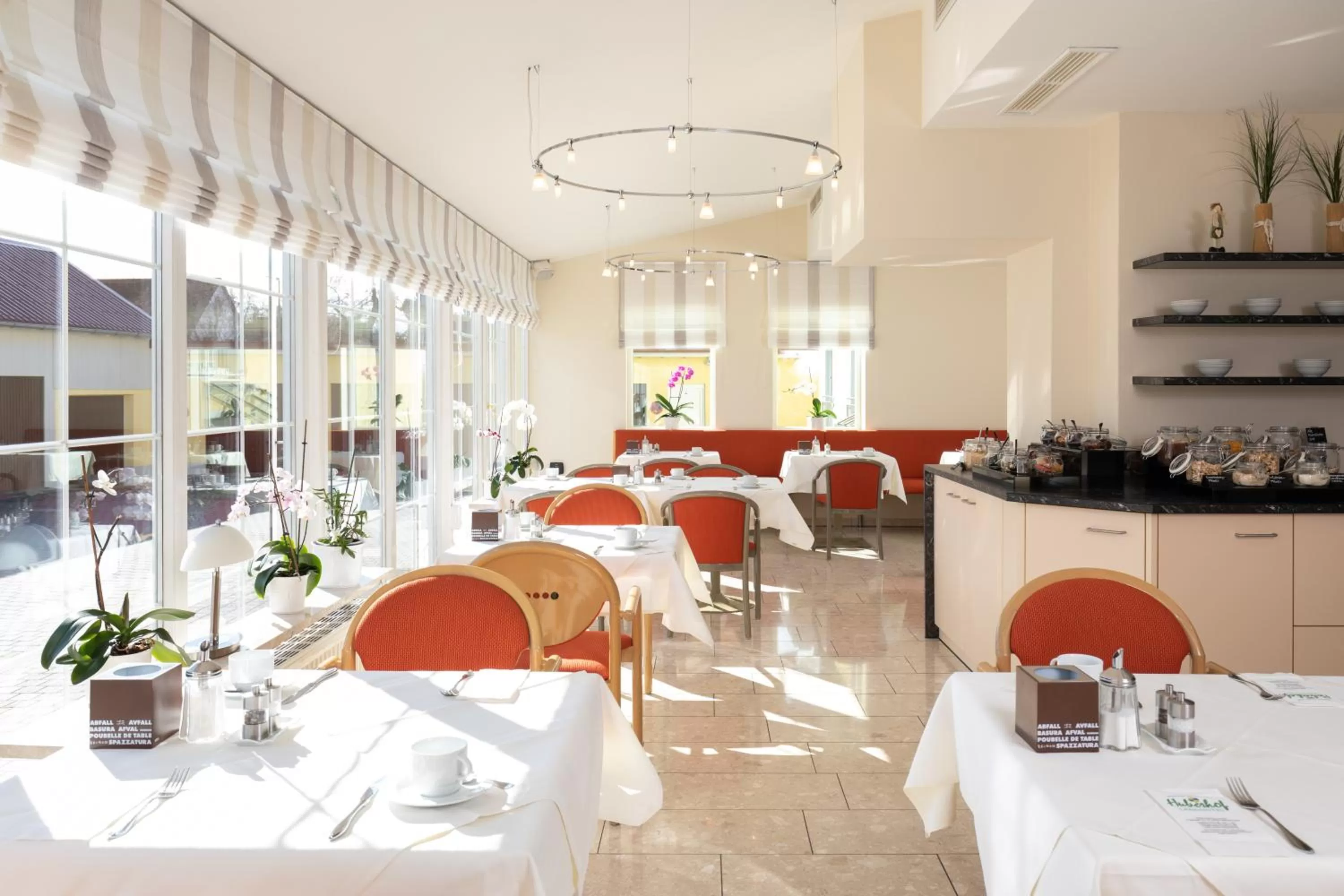 Breakfast in Landhotel-Restaurant Huberhof Allershausen