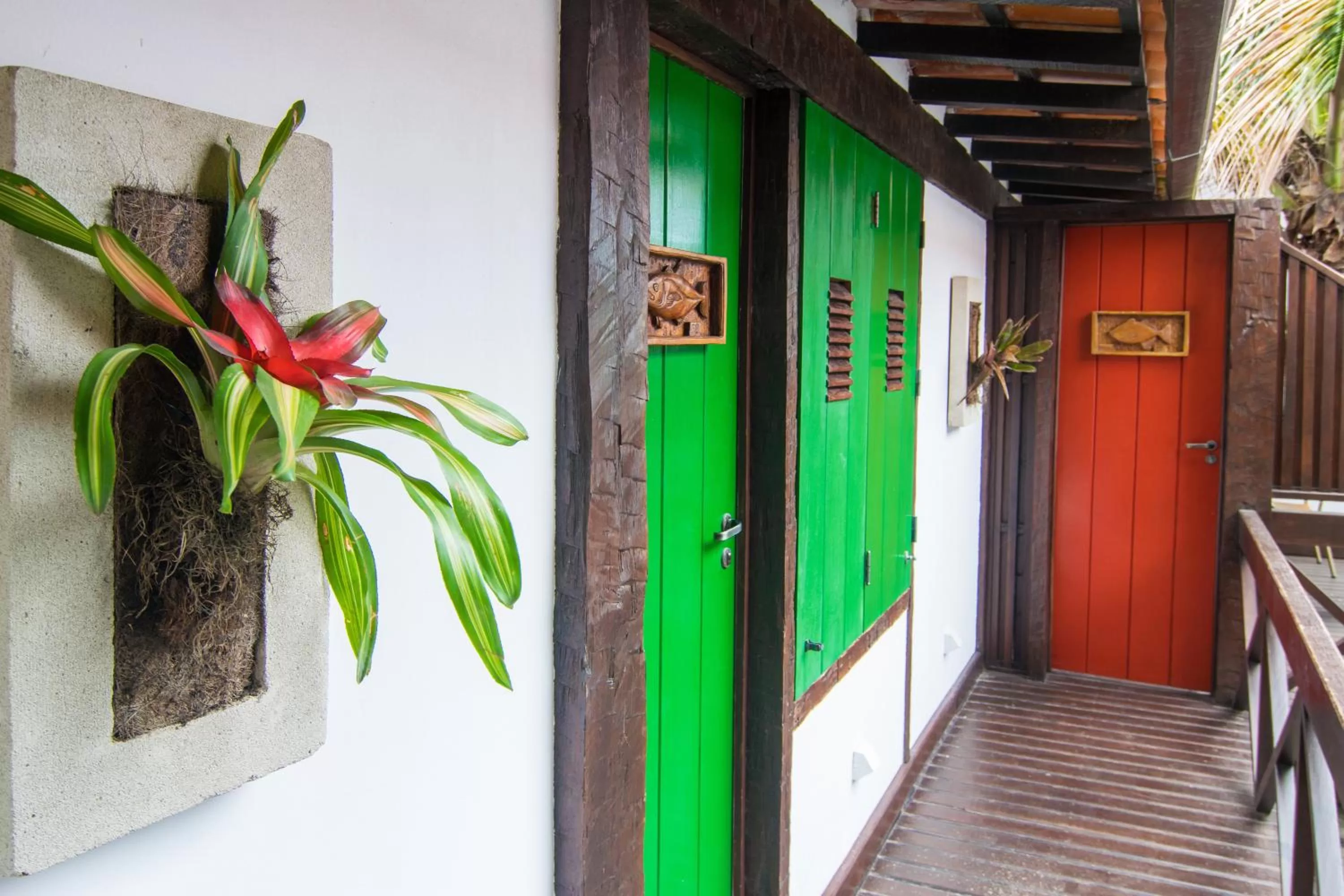 Decorative detail in Chez Pitu Praia Hotel