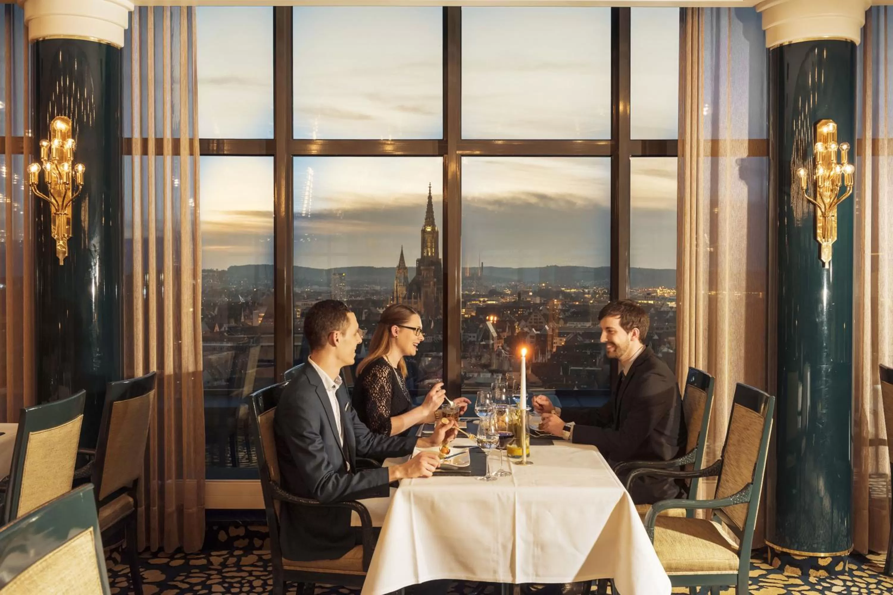 Restaurant/places to eat in Maritim Hotel Ulm