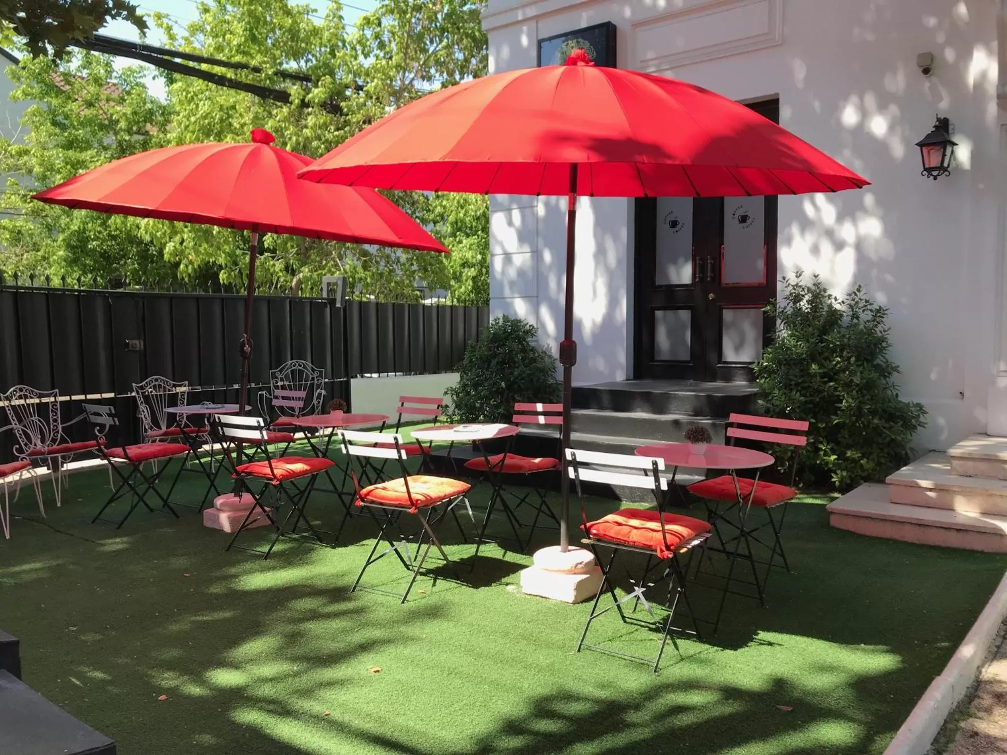 Patio in Quiral Hotel Boutique