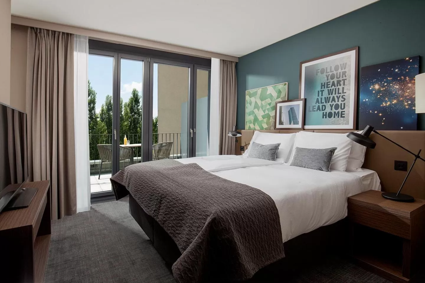 Bedroom, Bed in Acasa Suites Zurich Oerlikon