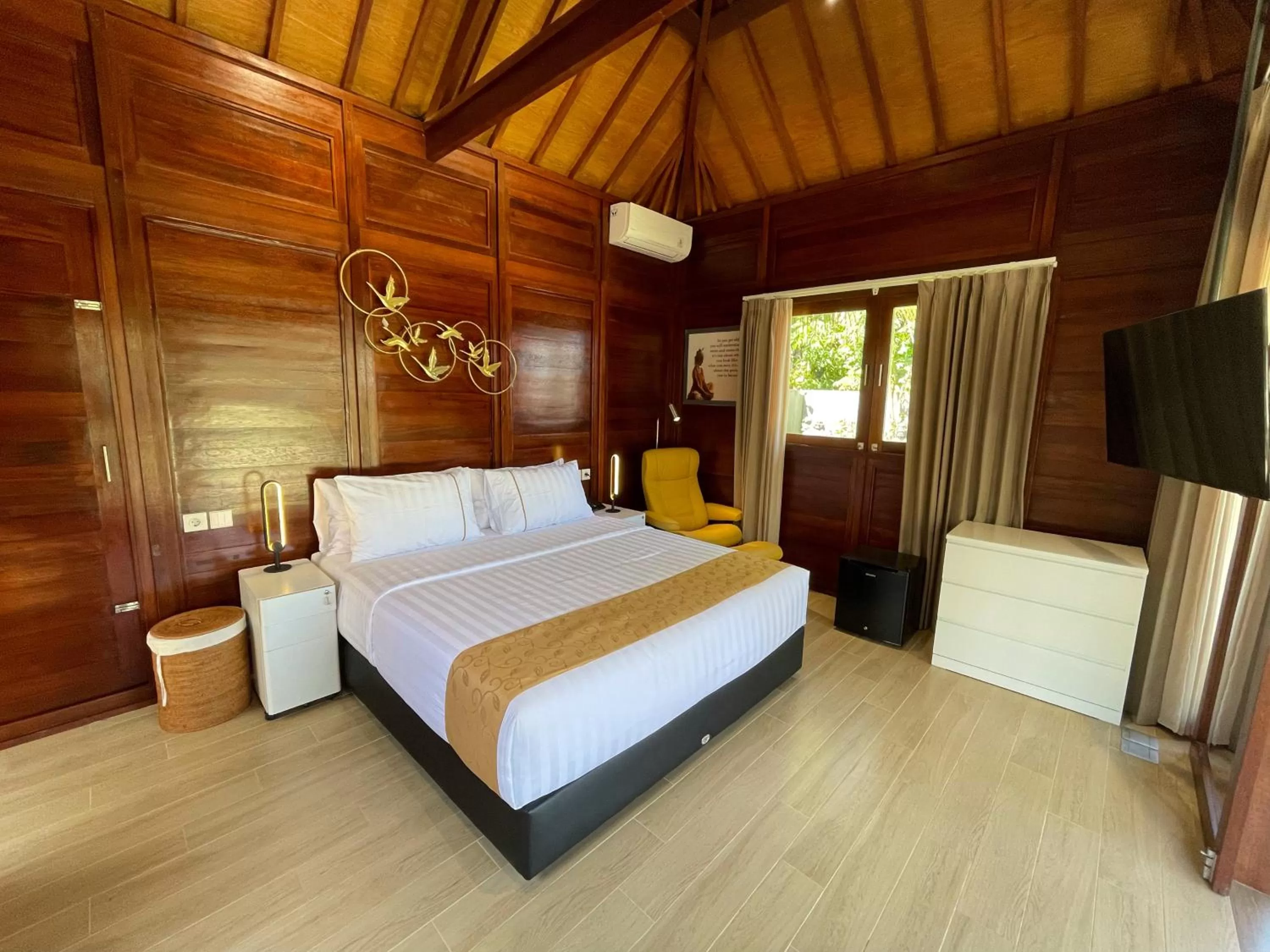 Bed in The Valerian Villa Ubud