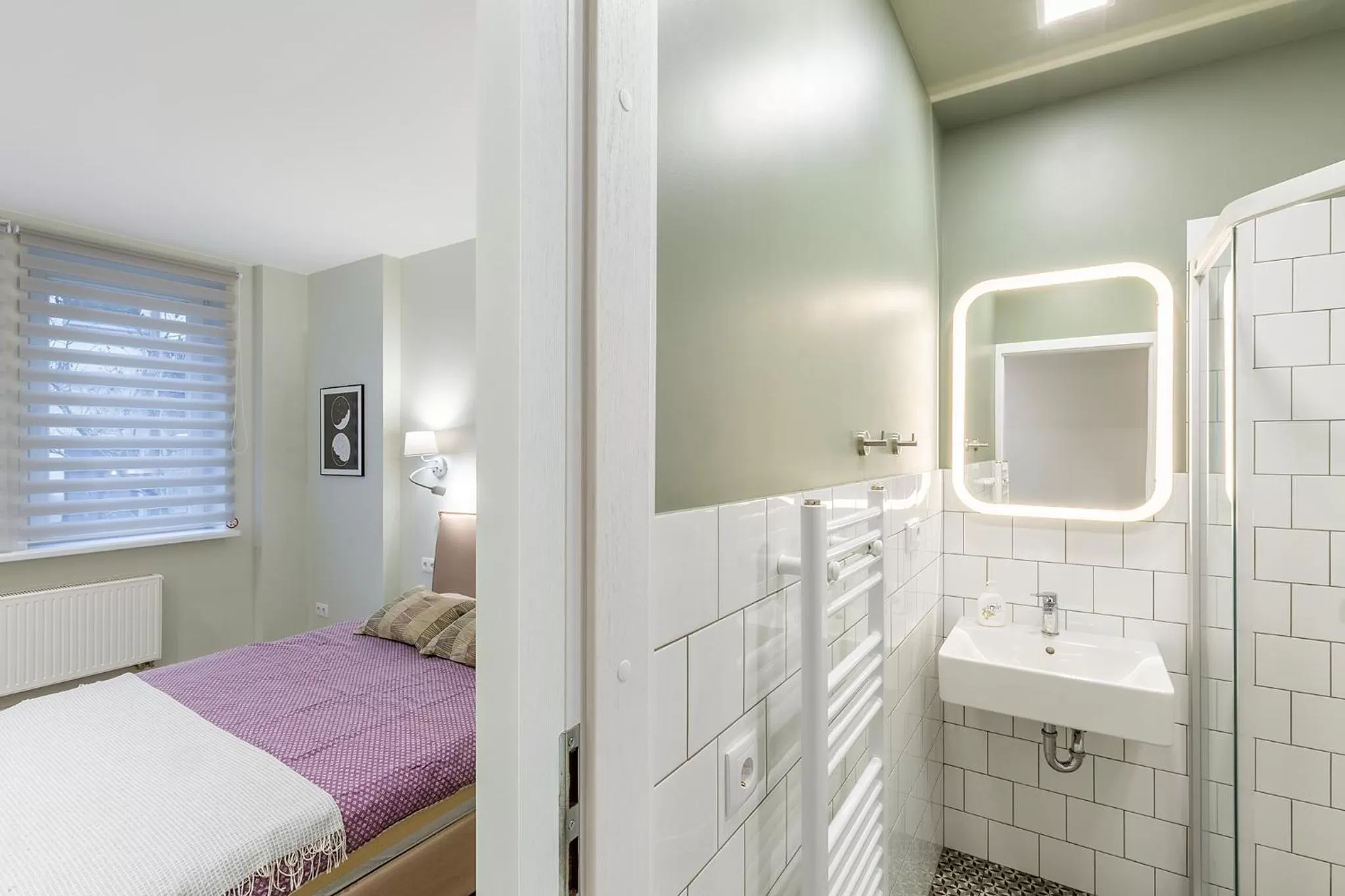 Bathroom, Bed in Art & Comfort Rooms