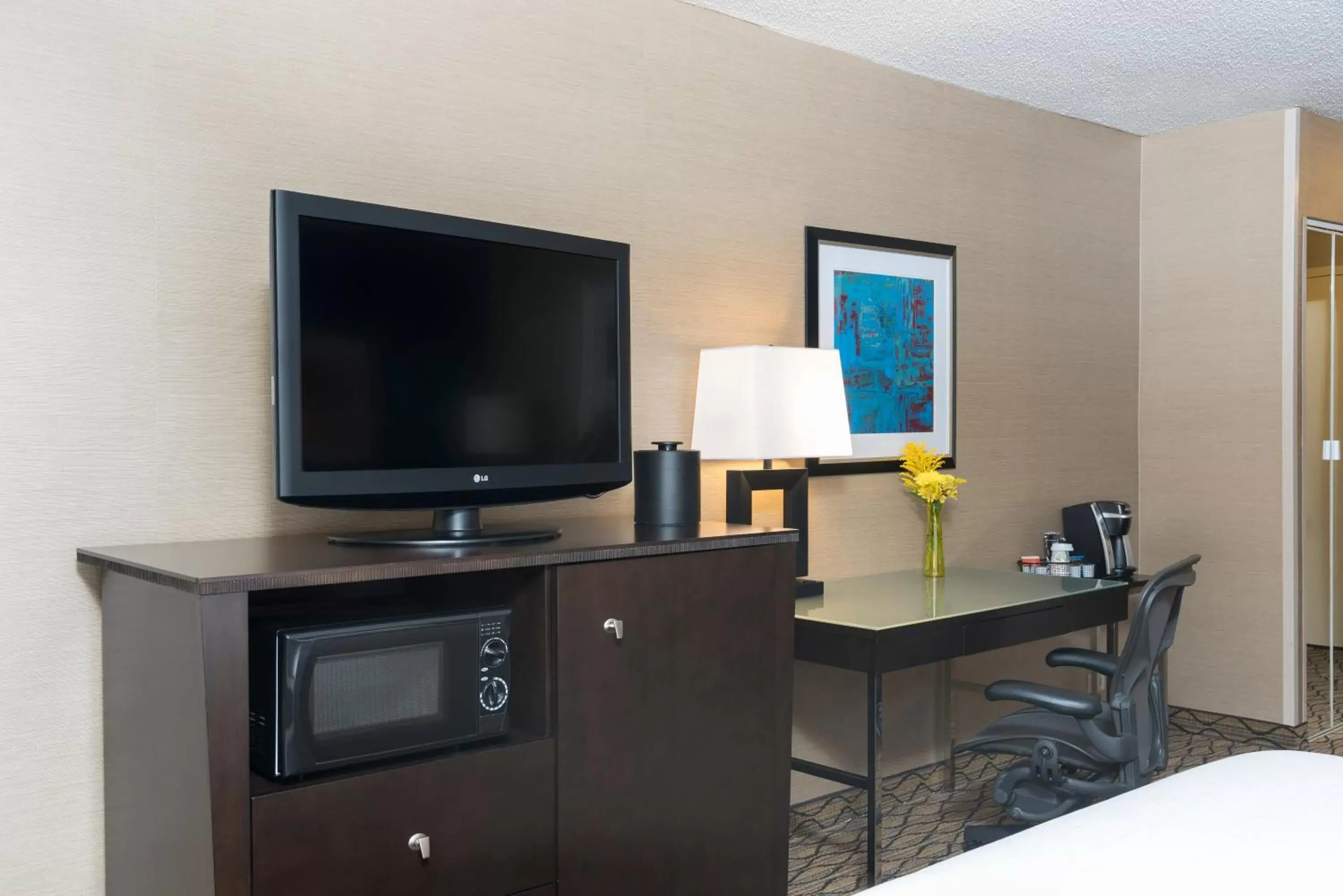 Holiday Inn Chicago - Elk Grove, an IHG Hotel Holiday Inn Chicago - Elk Grove, an IHG Hotel