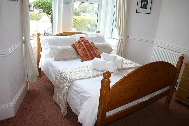 Bed in Brixham House