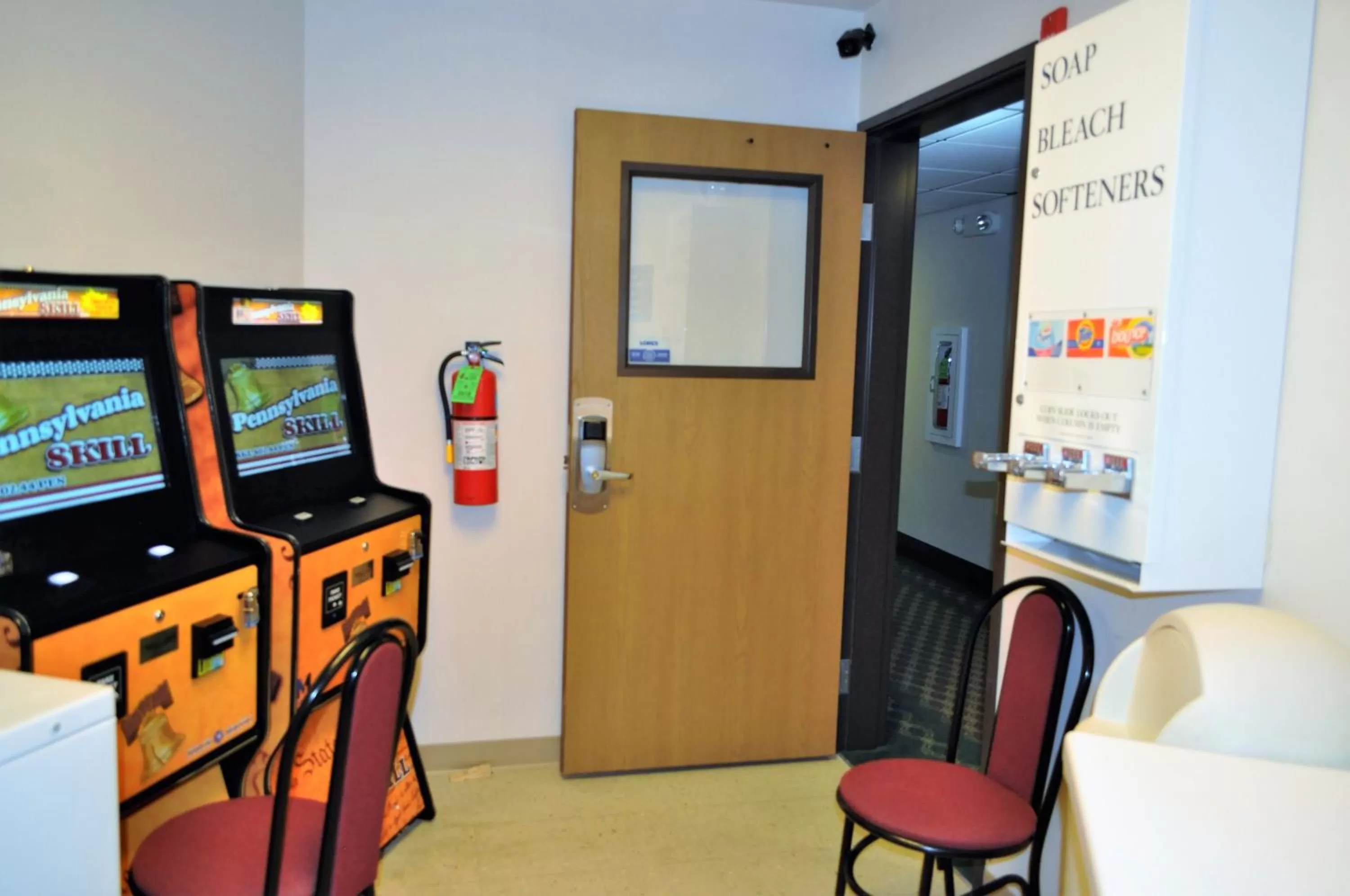 Super 8 by Wyndham Clearfield