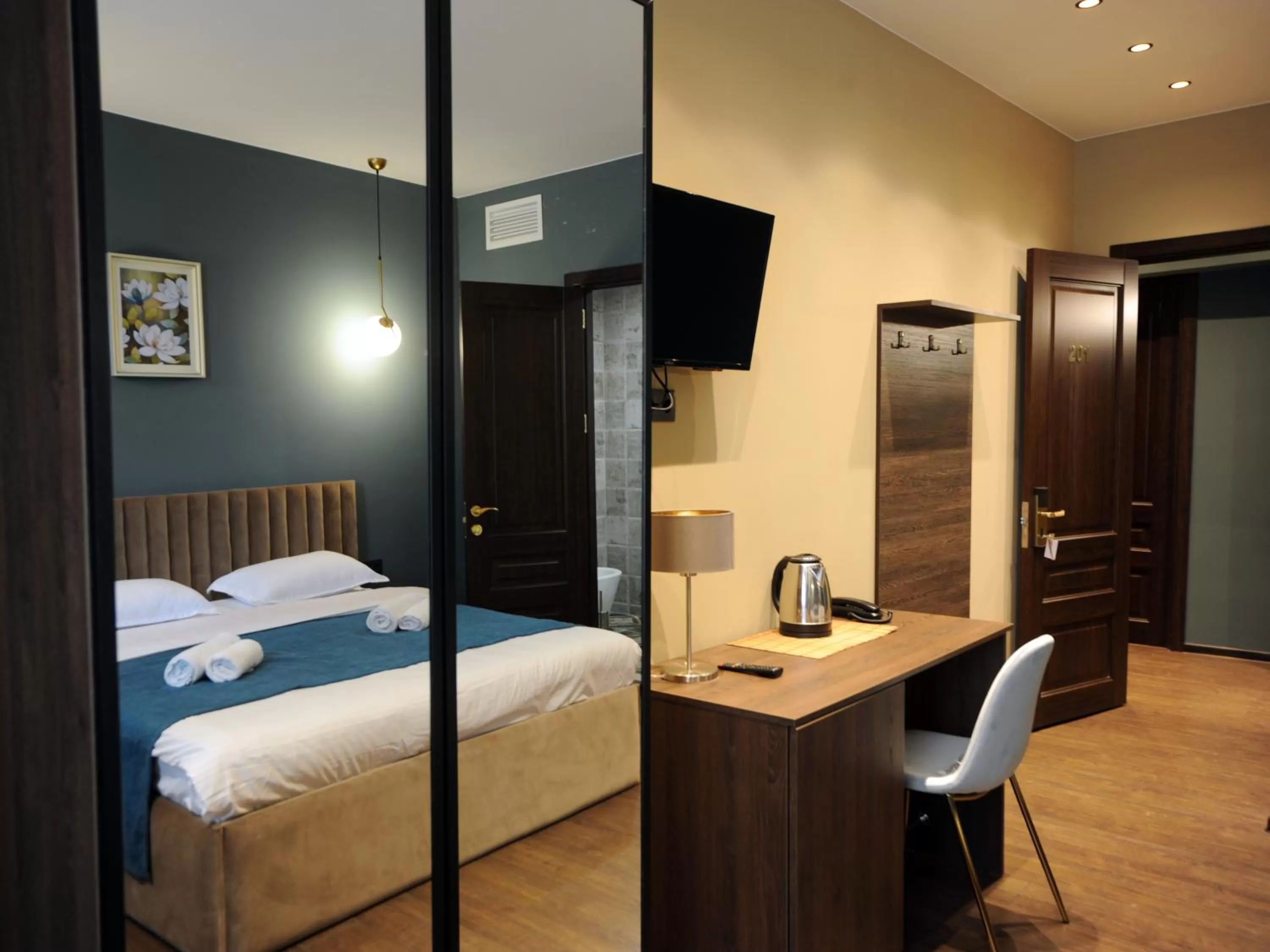 Photo of the whole room, Bed in Hotel Verisima