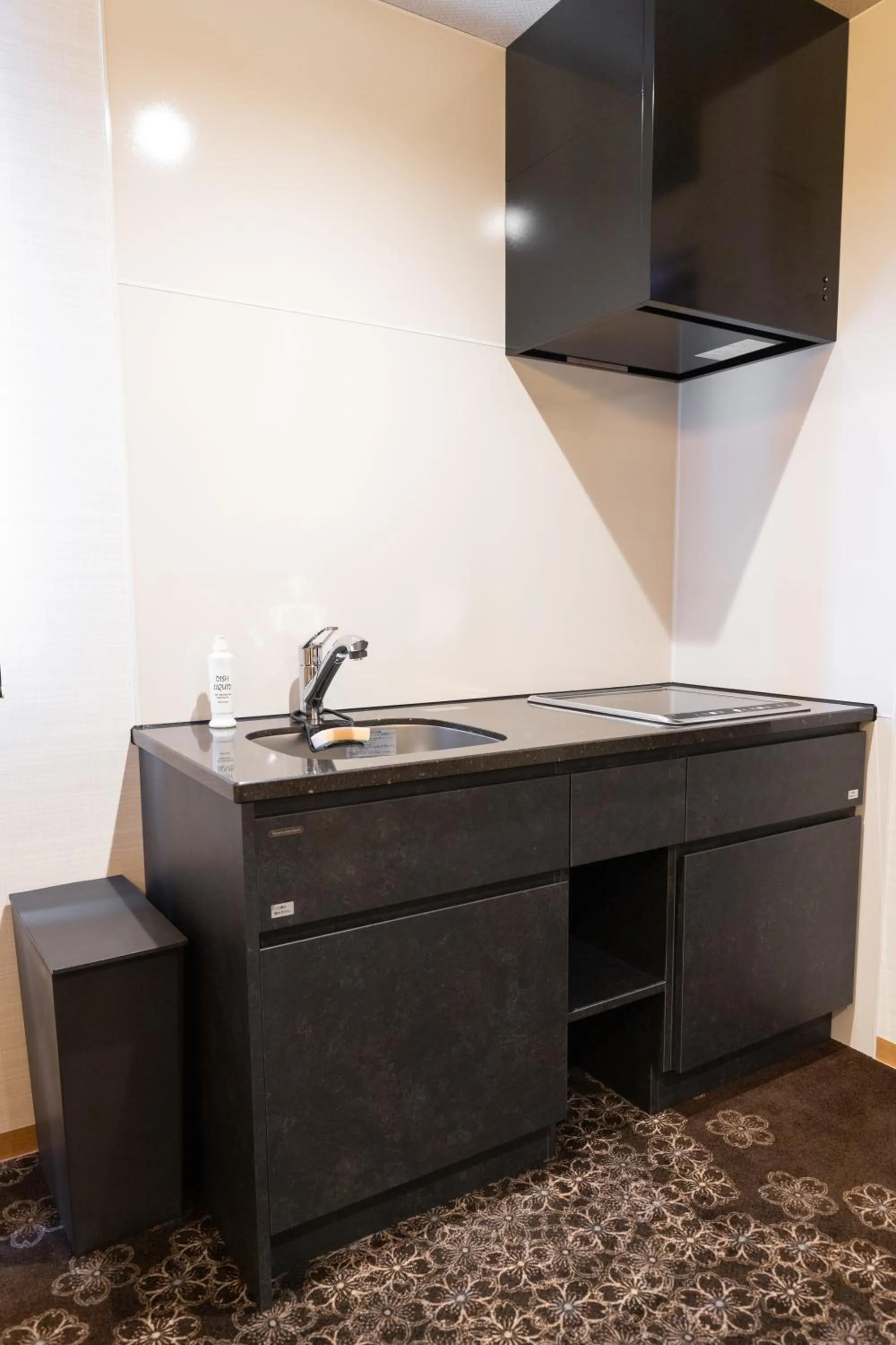 Kitchen or kitchenette in Chiyokura HOTEL SHUKU Nagoya