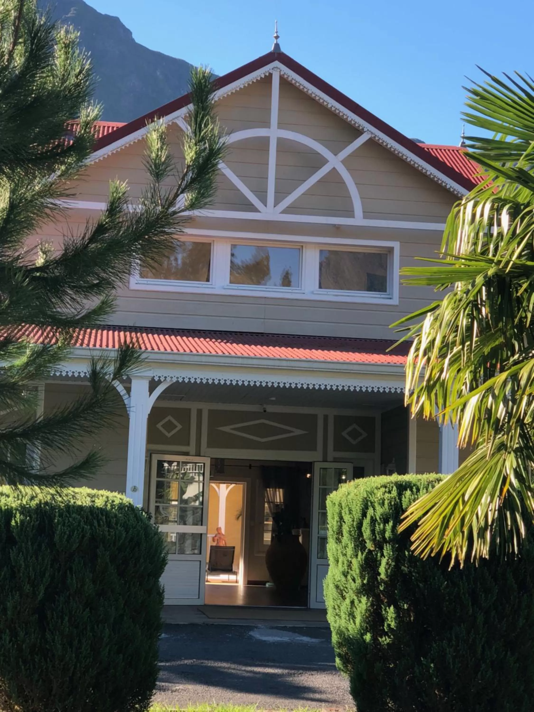 Property building in Hotel Le Cilaos