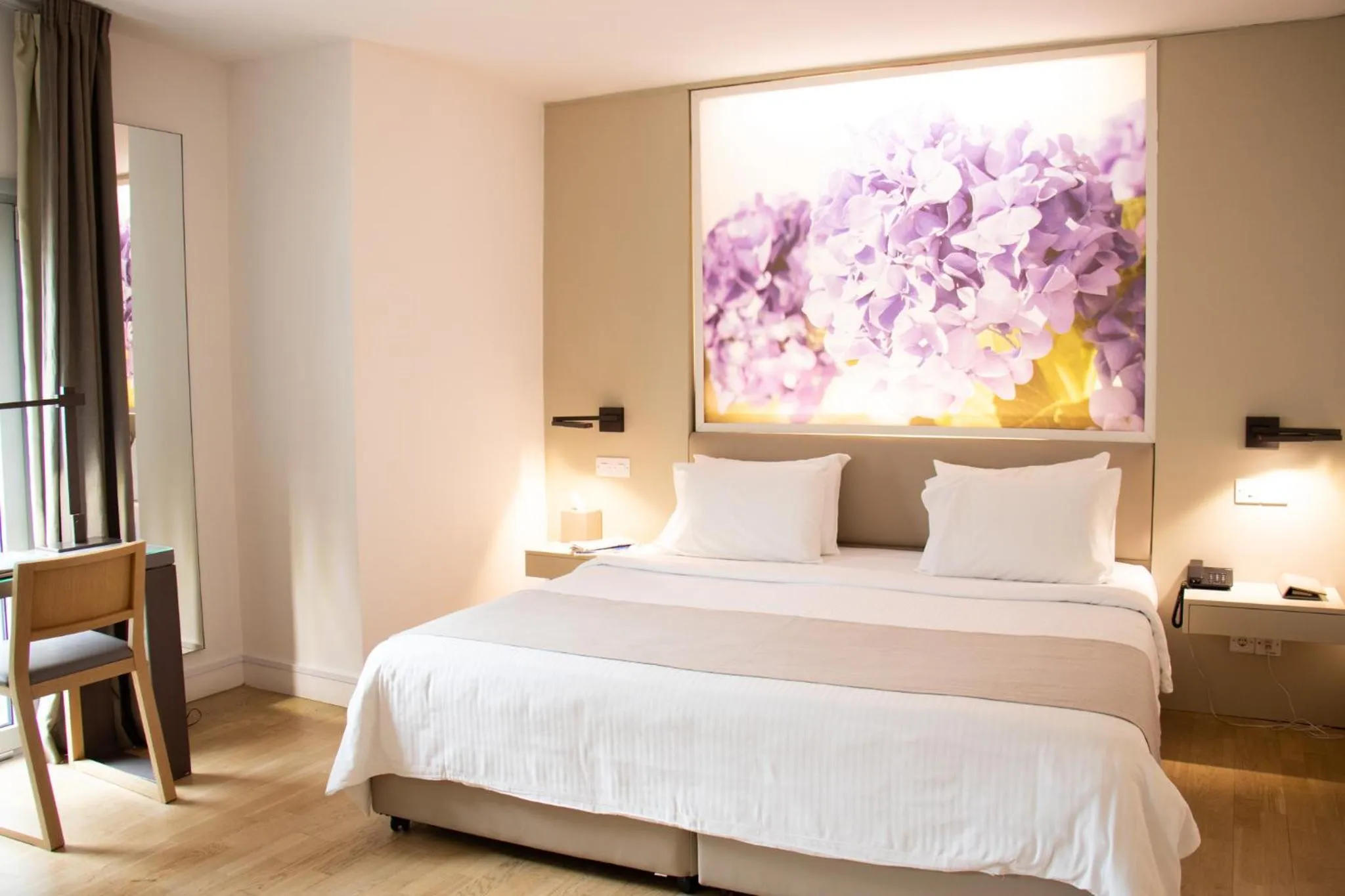 Bedroom, Bed in The Classic Hotel Nicosia - Handwritten Collection