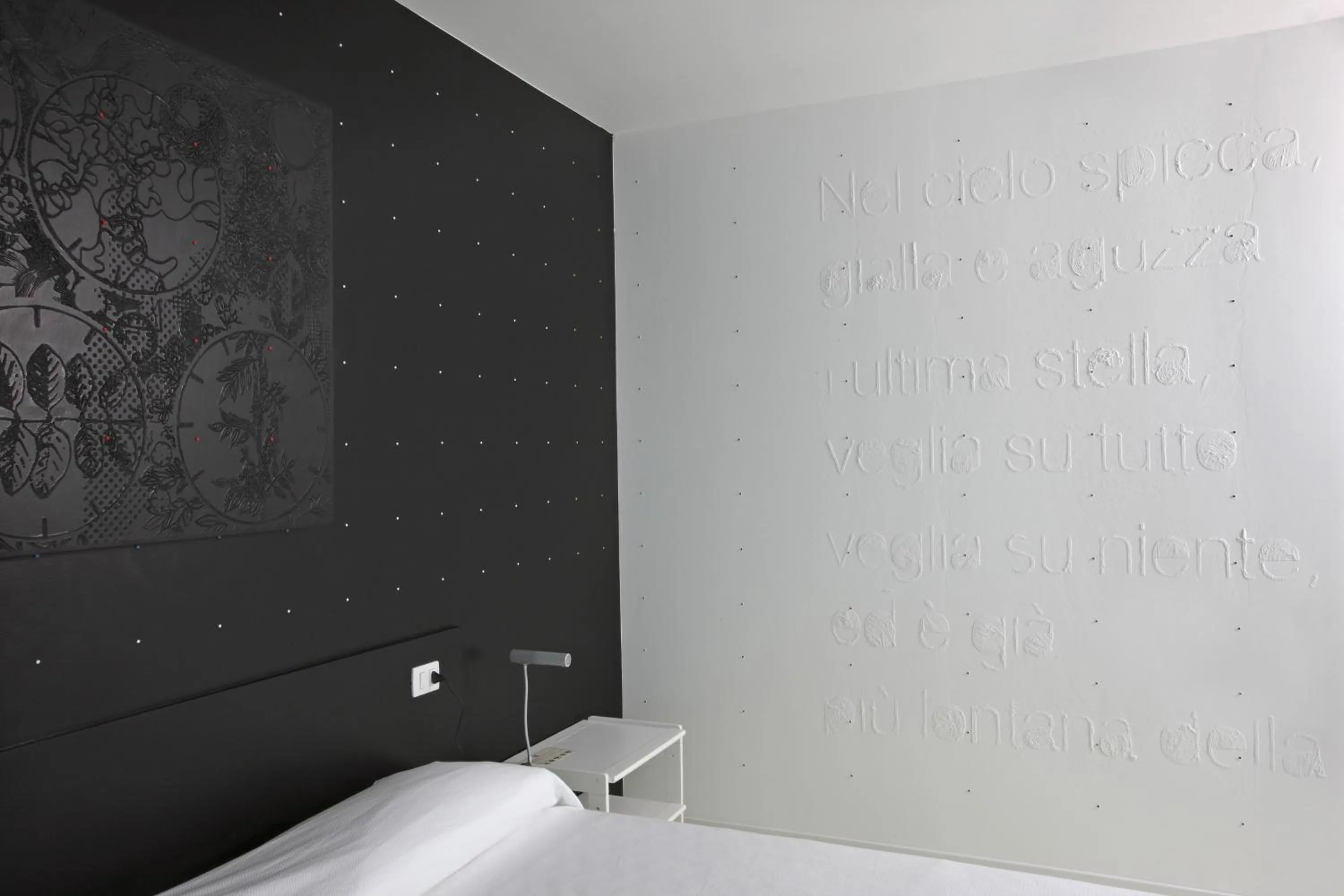 Photo of the whole room, Bed in Hotel Alexander Museum Palace