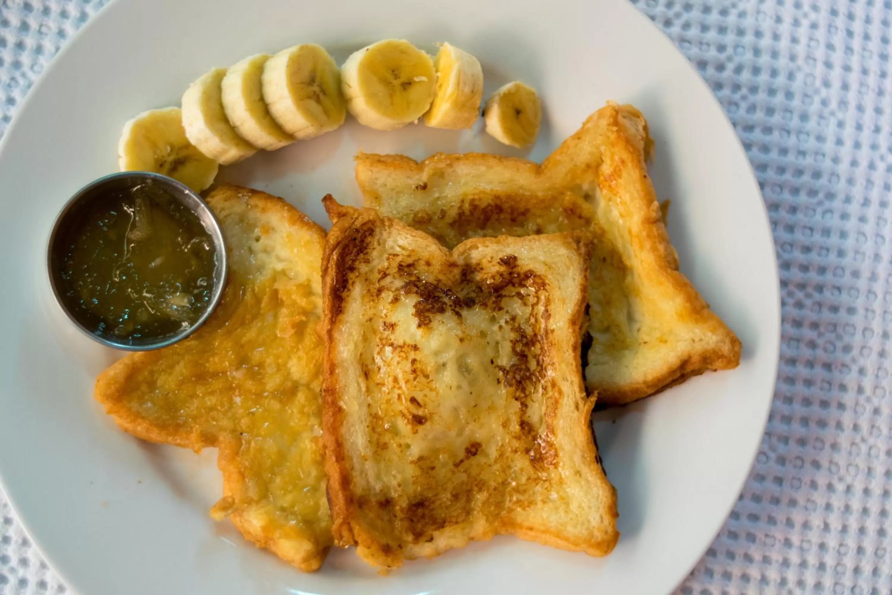 American breakfast in Hotel Valerie