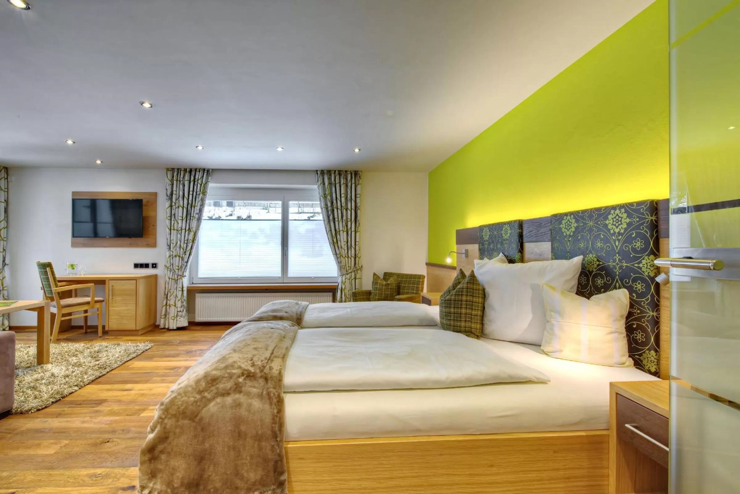 Photo of the whole room, Bed in DIANA Naturpark Hotel - Partnerbetrieb von "Oberstaufen PLUS GOLF"