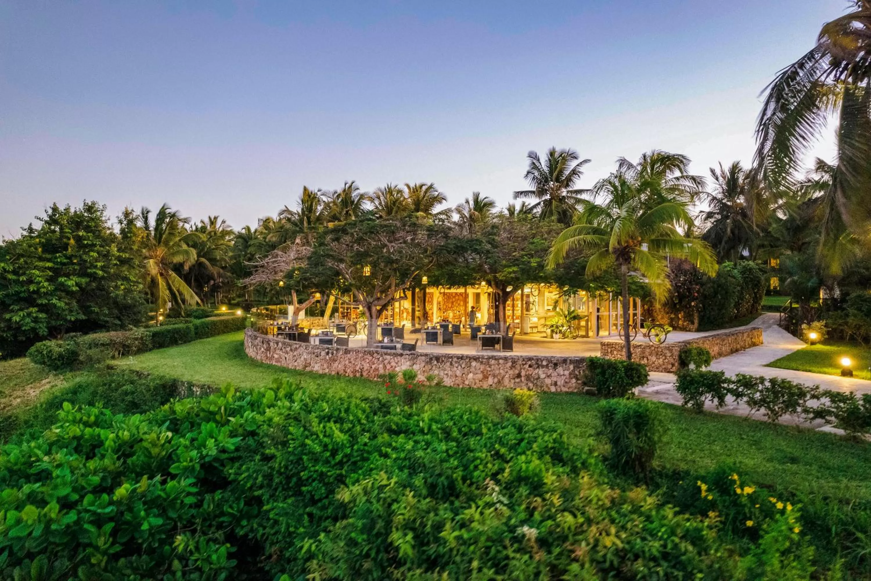 Restaurant/places to eat in Melia Zanzibar