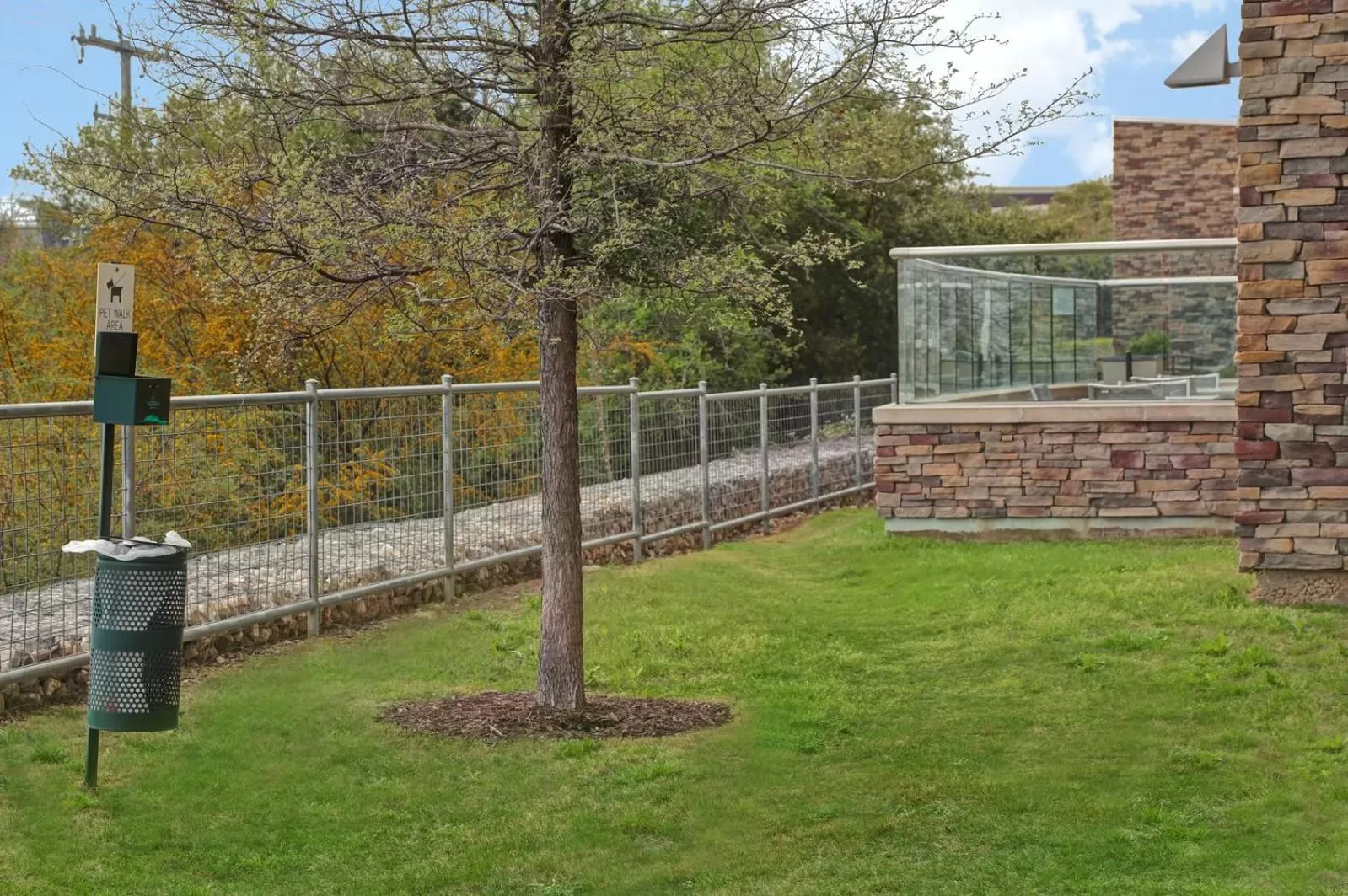 Garden in Hyatt Place San Antonio North Stone Oak