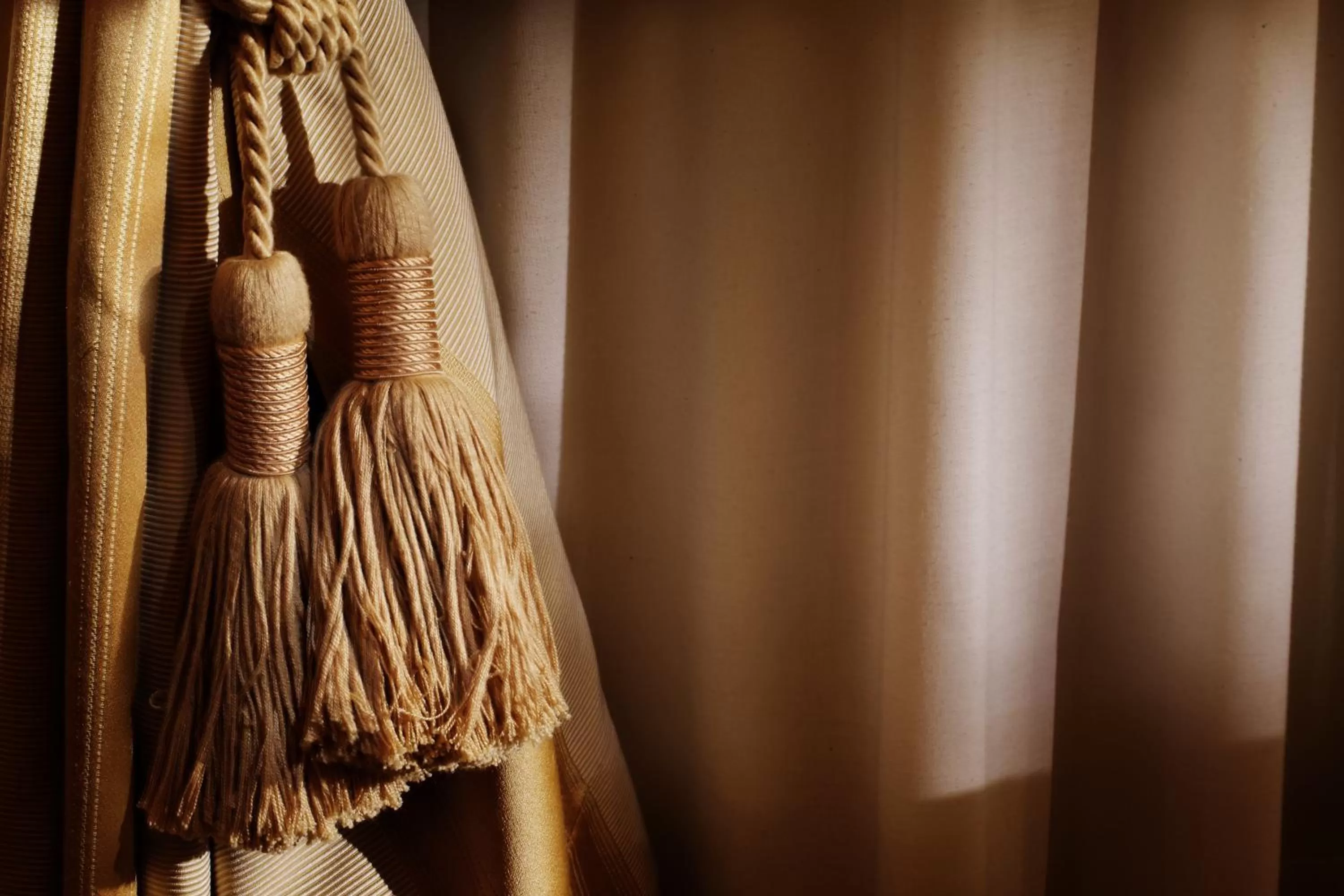 Decorative detail in Hotel A La Commedia