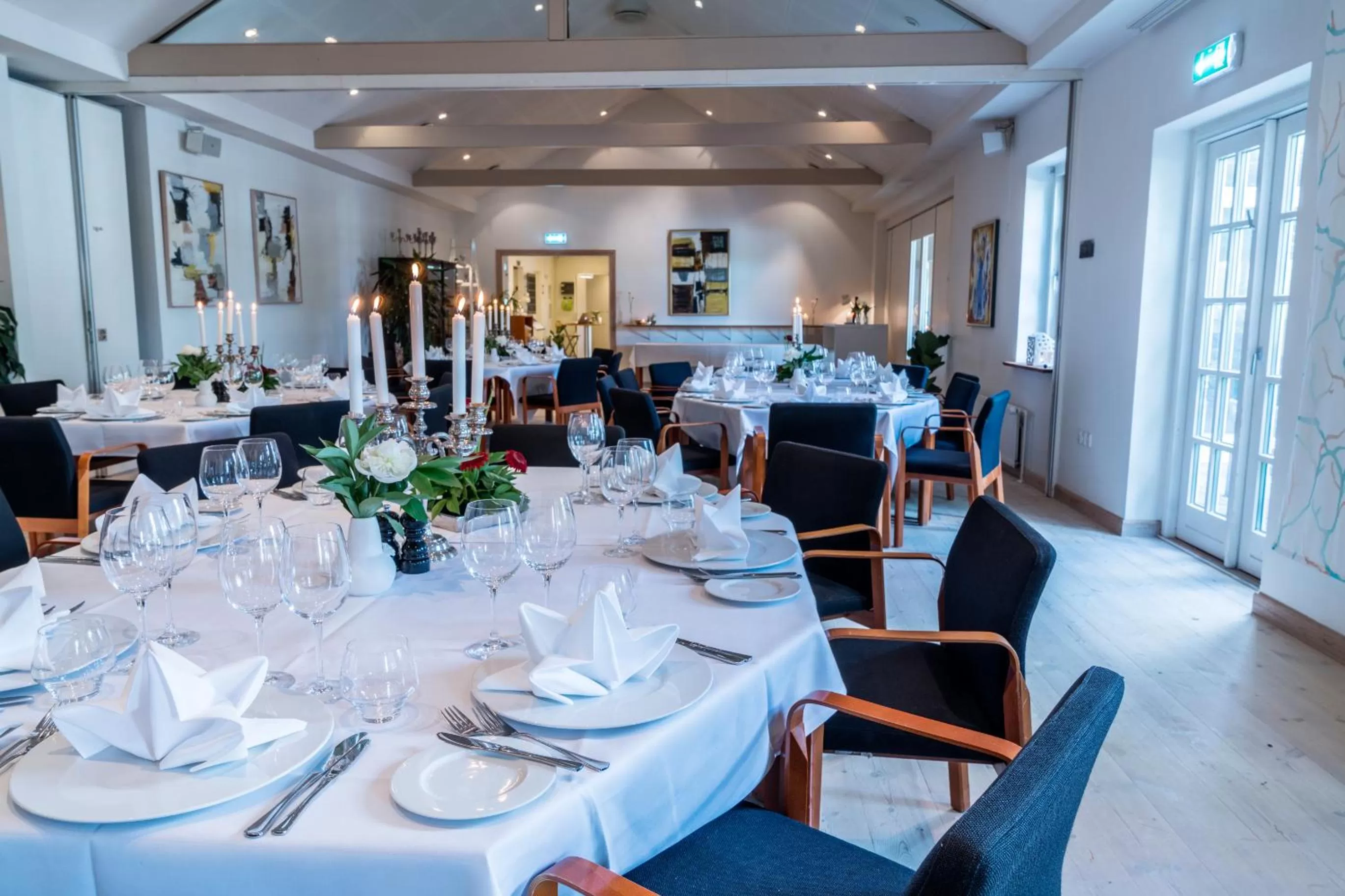 Restaurant/places to eat in Vilcon Hotel & Konferencegaard