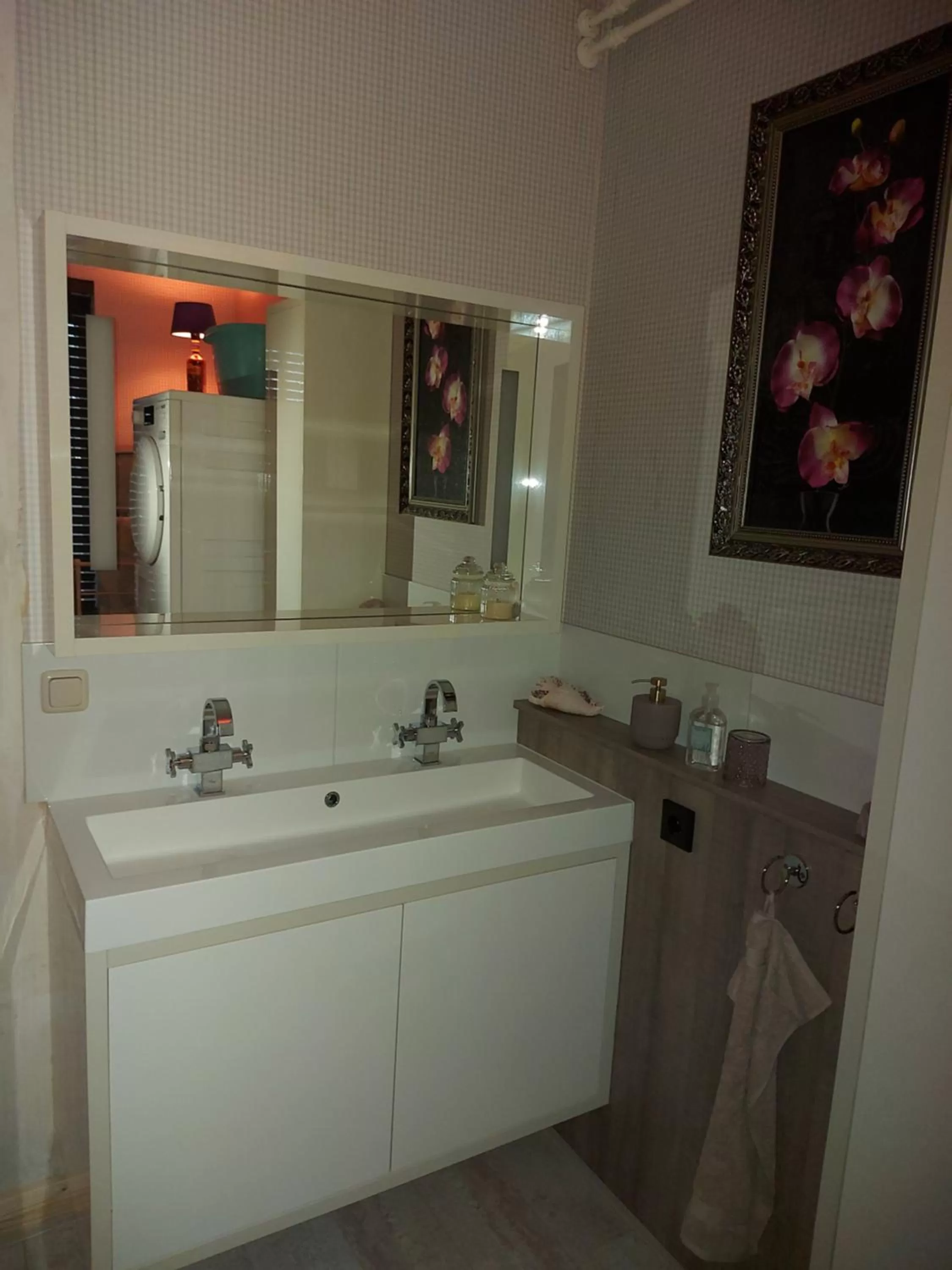 Bathroom in Sweetlake