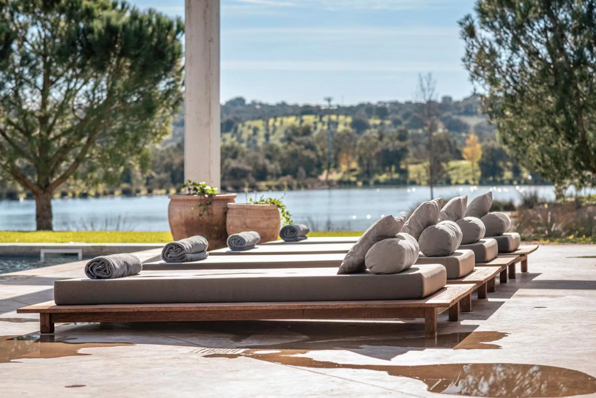 Patio in L'AND Vineyards - Relais & Châteaux