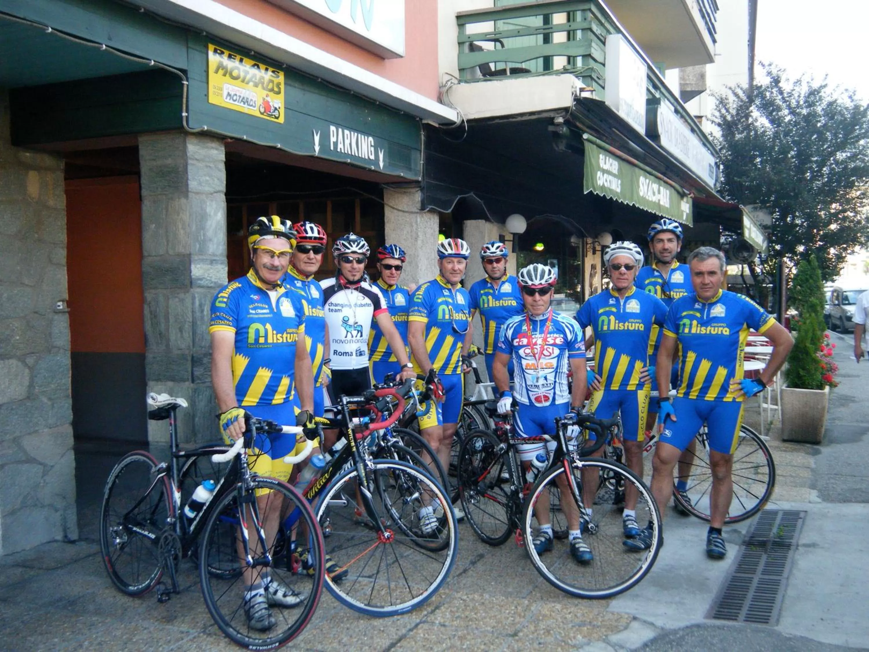 People in Hôtel Mont-Brison