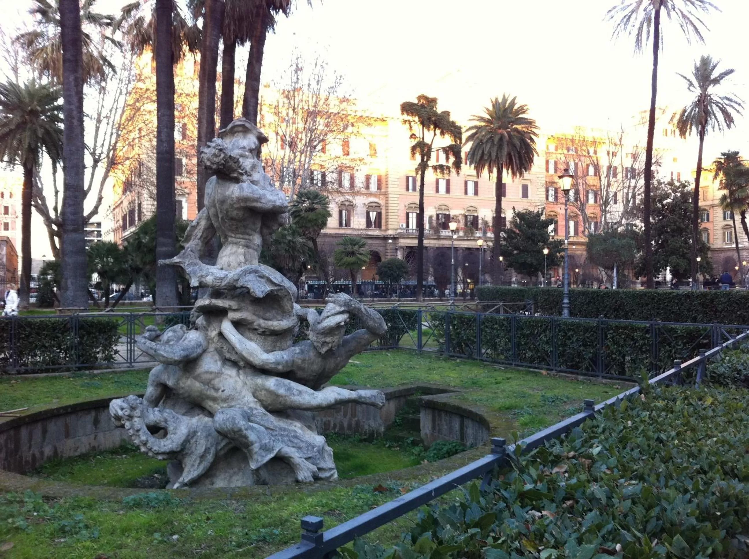 Area and facilities in Rhome86