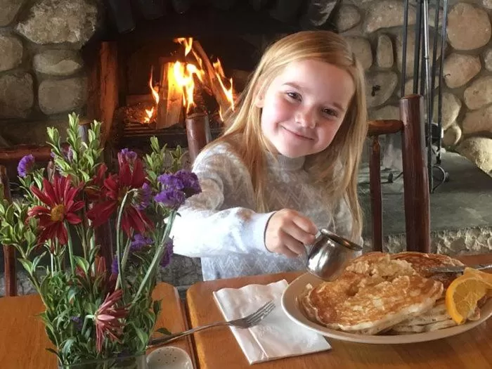 Restaurant/places to eat in Silver Fork Lodge & Restaurant