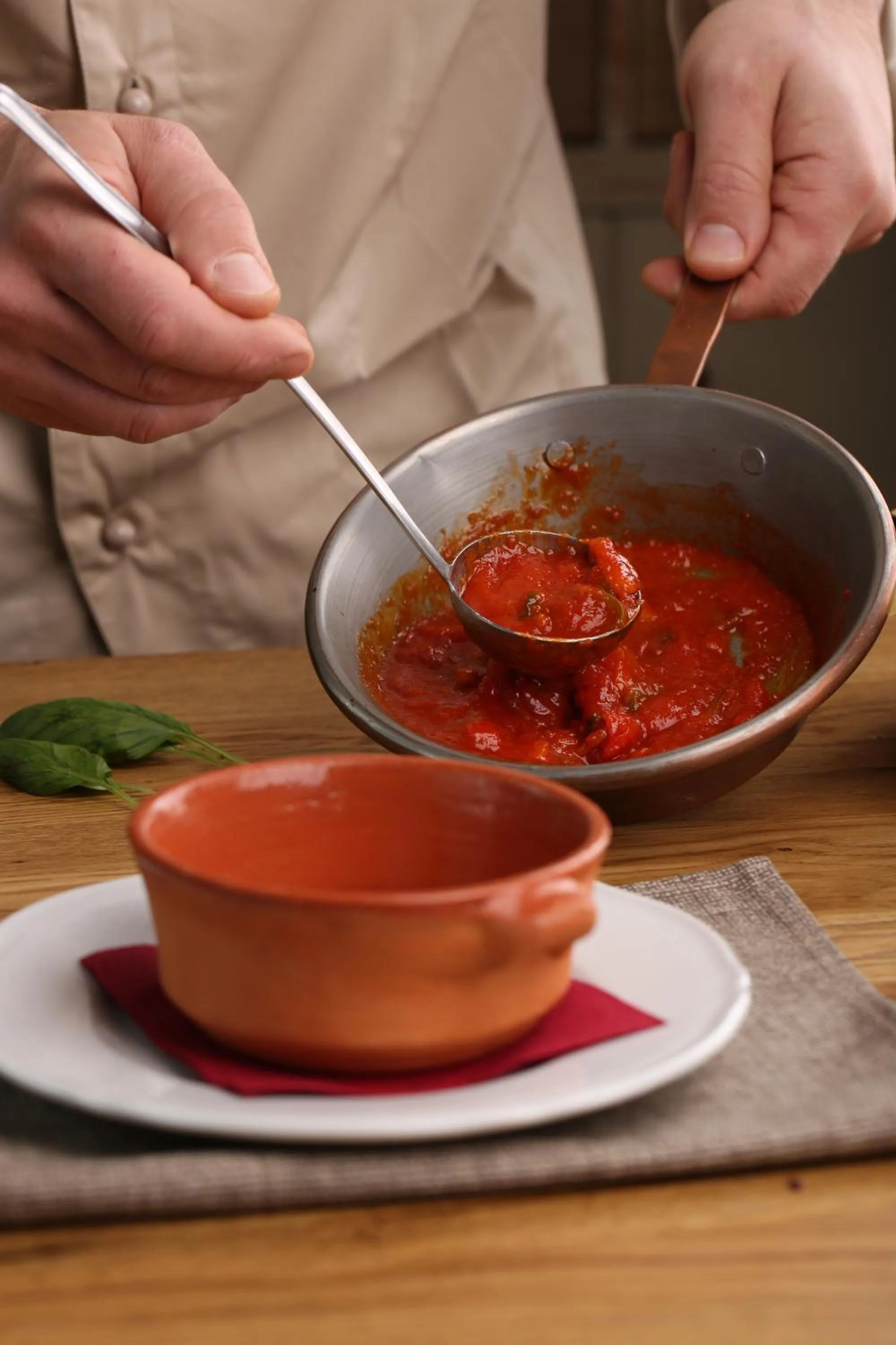 Restaurant/places to eat in Hotel Iris