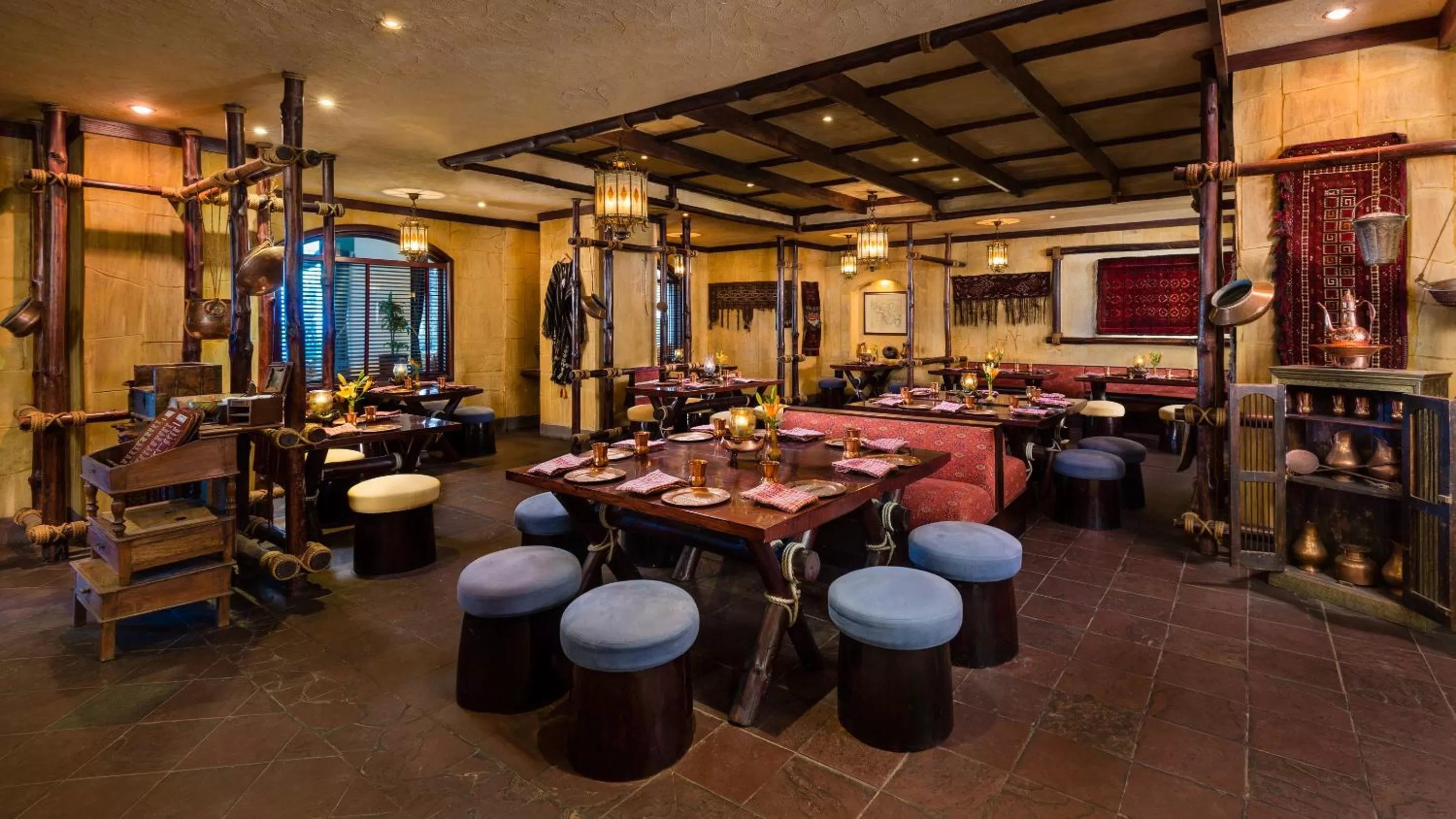 Restaurant/places to eat in Ajman Hotel & Villas by Blazon Hotels