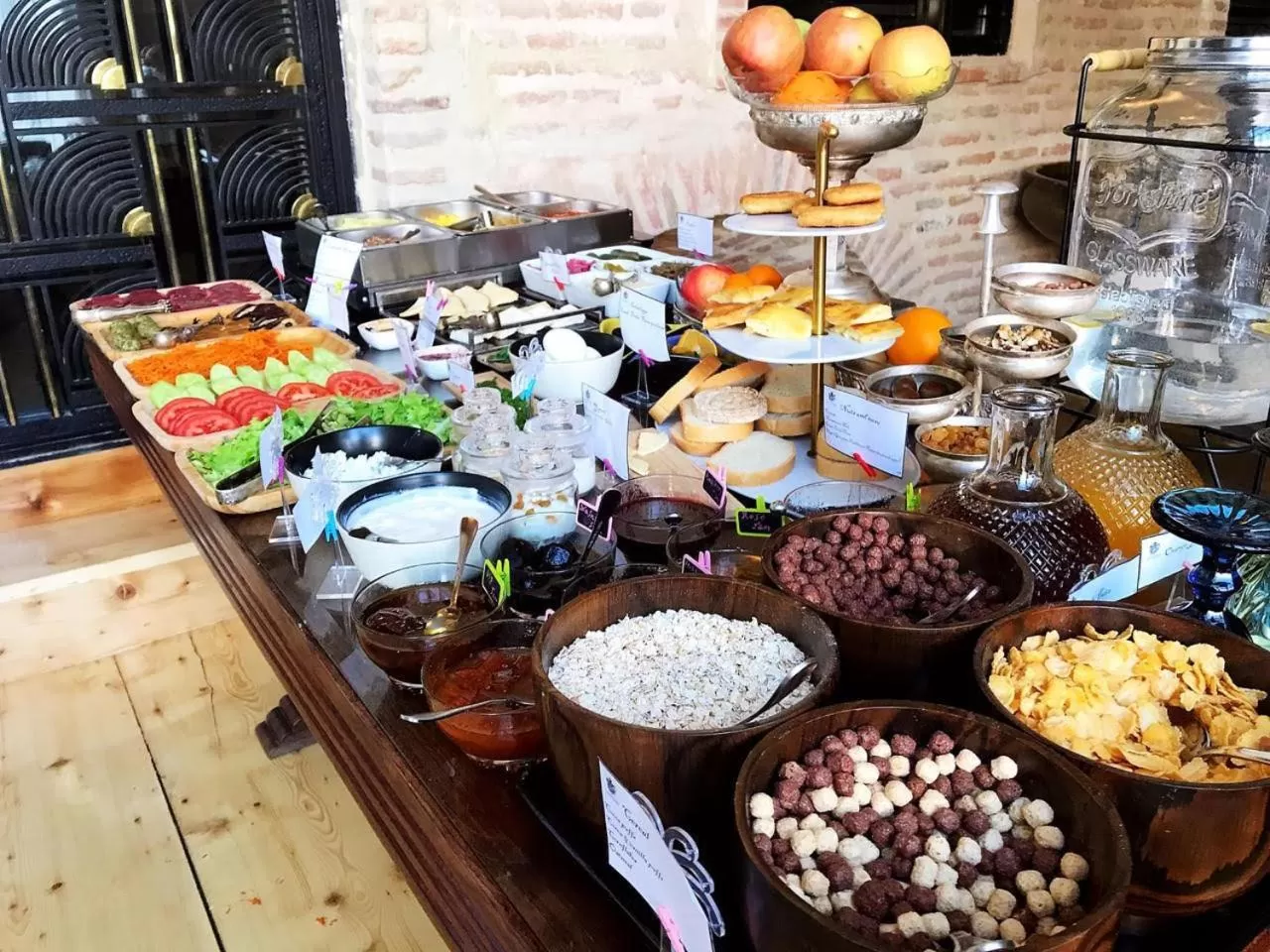 Food and drinks in Castle in Old Town