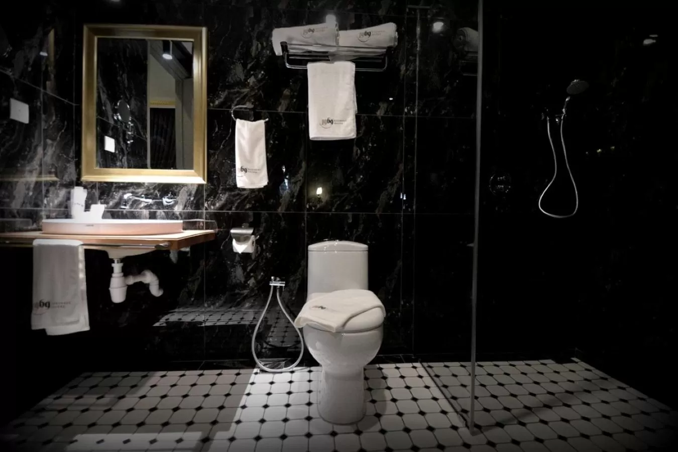 Bathroom in 1969 Business Suites @ Ipoh Garden