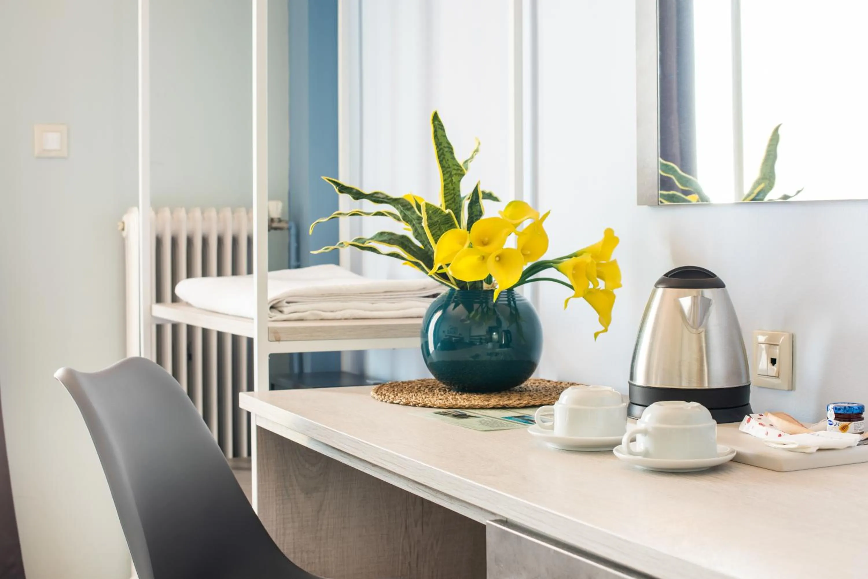 Coffee/tea facilities in Myrto Hotel