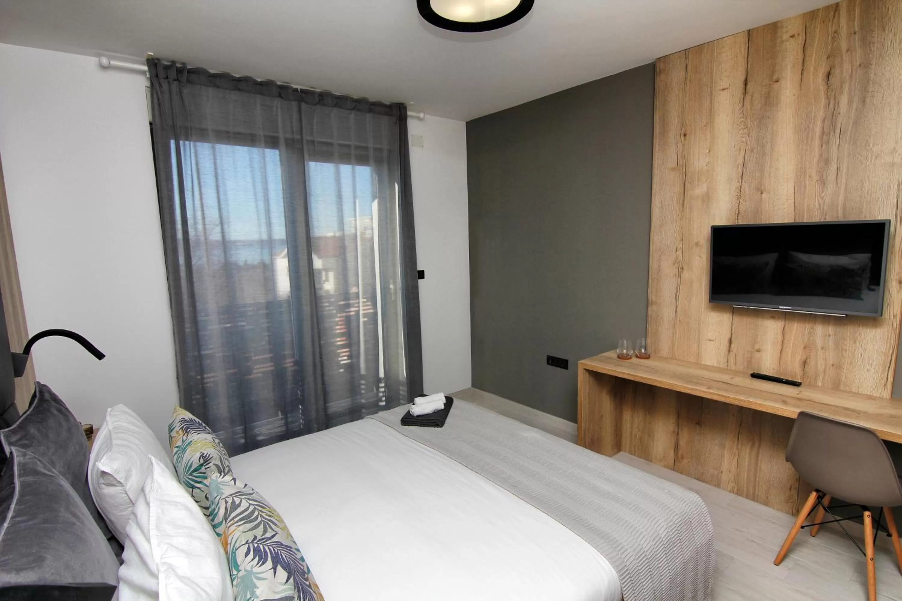 Bed in Azur