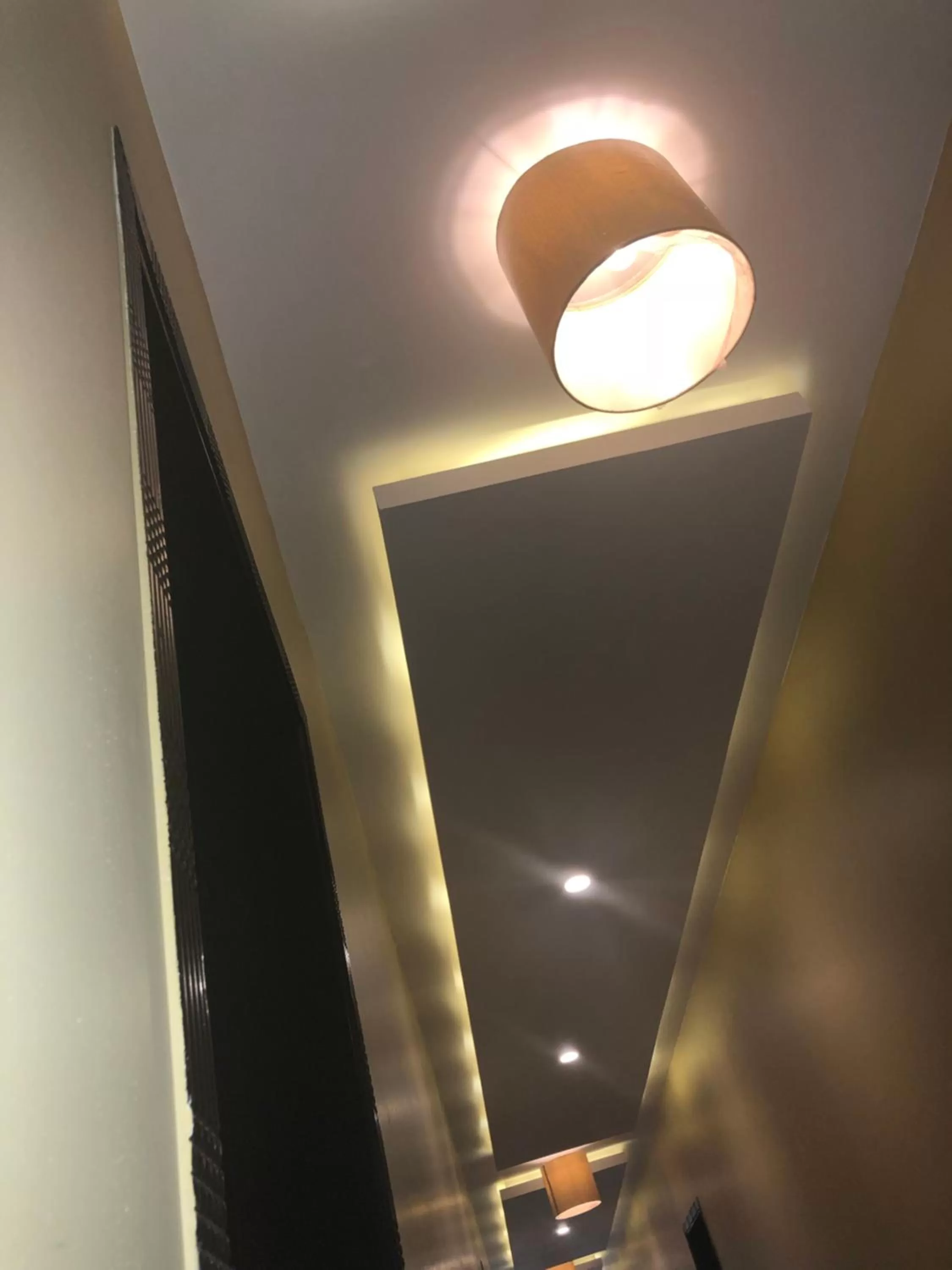 Property building in Hotel La Orilla Muzaffarabad