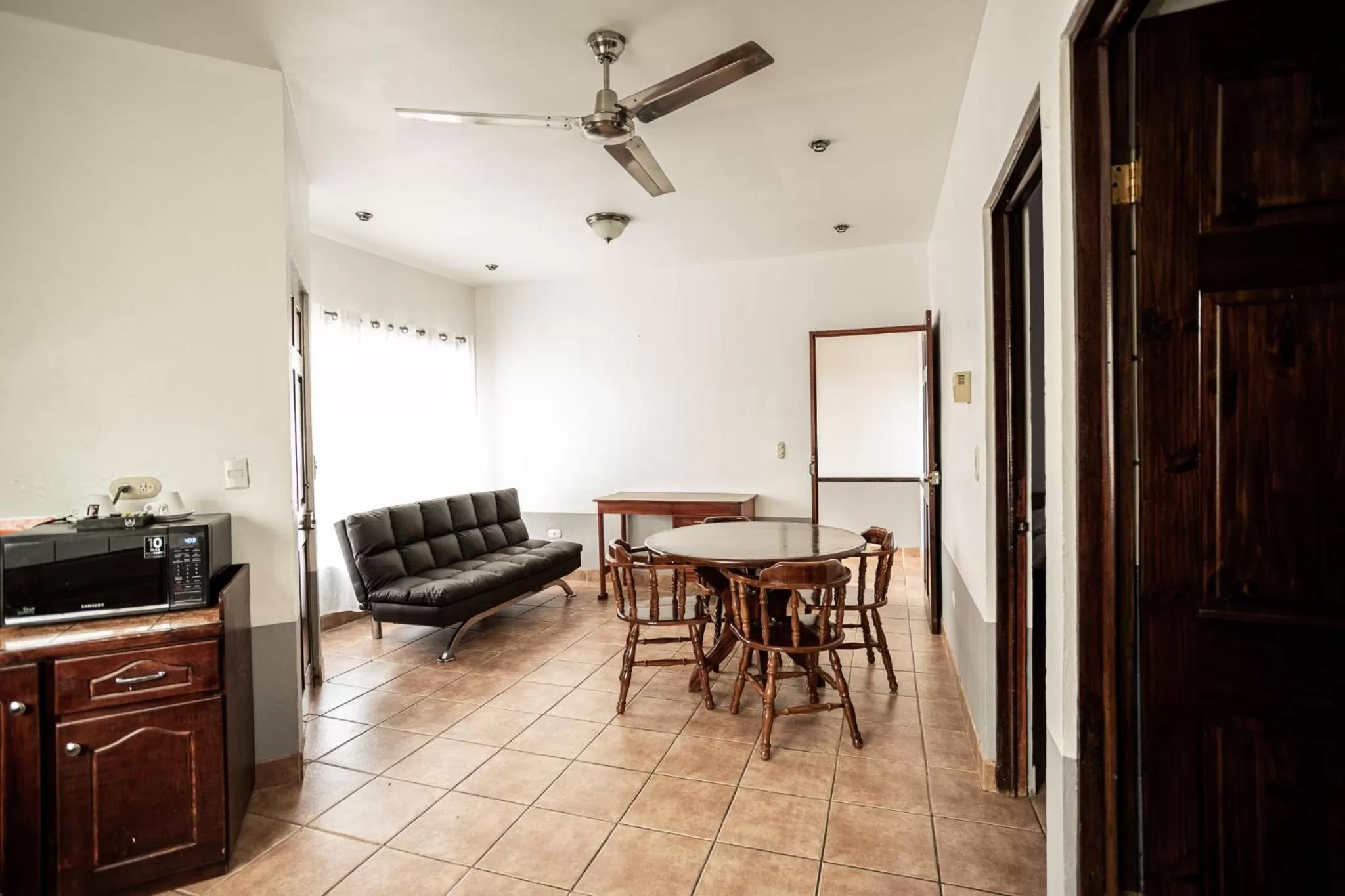 Living room in Hotel El Rancho