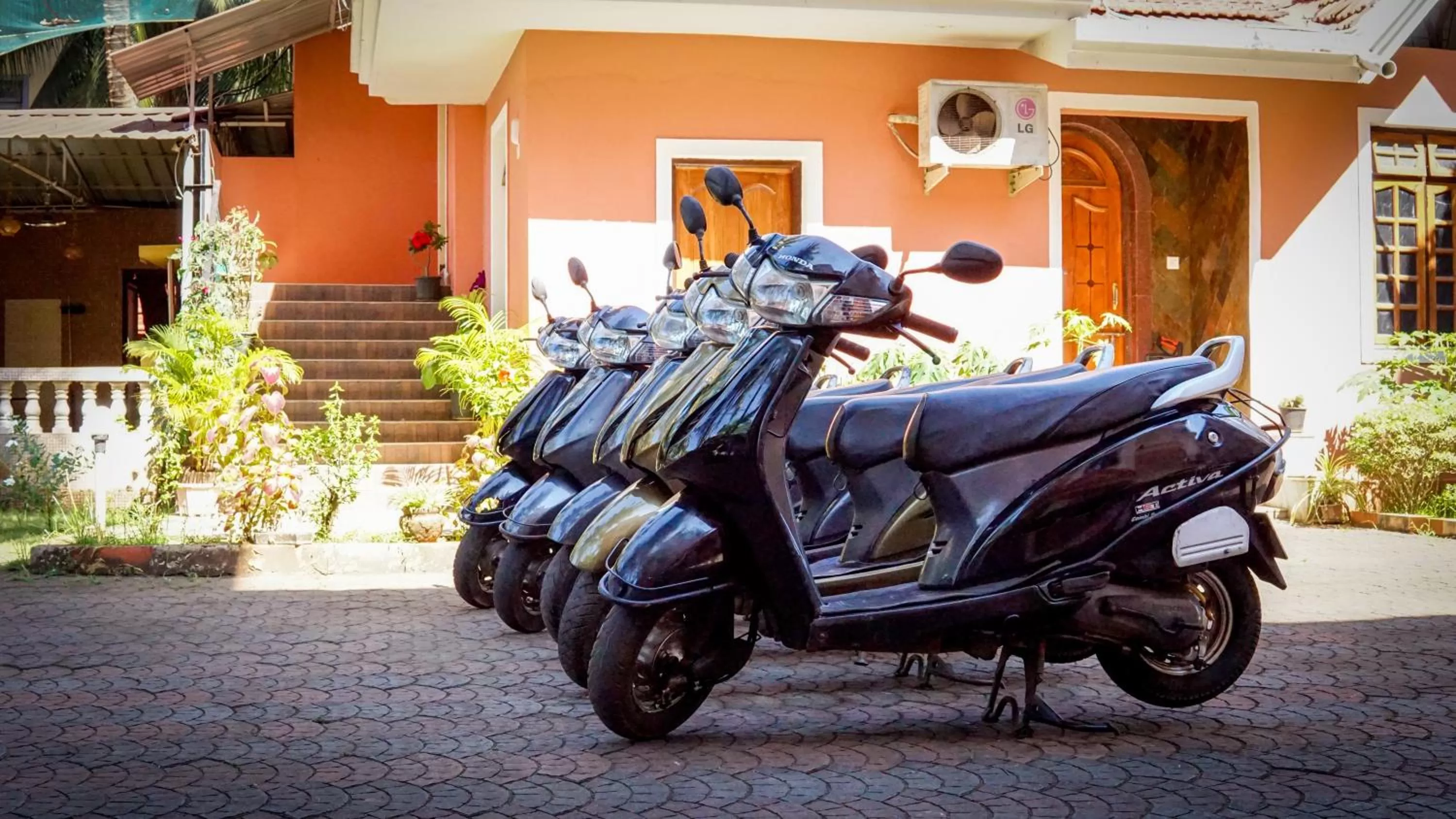 Facade/entrance in Hotel Siesta De Goa