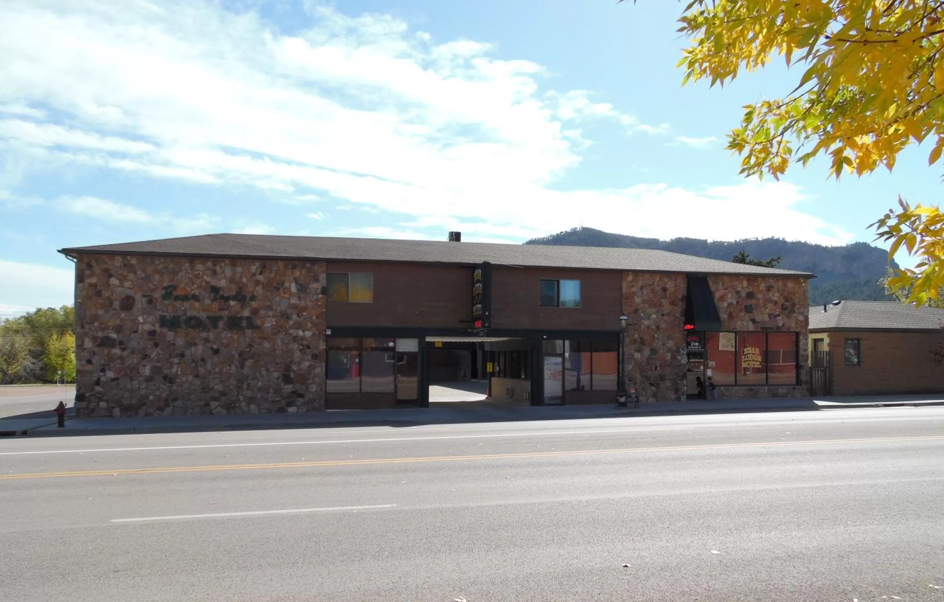 Street view in Bear Lodge Motel