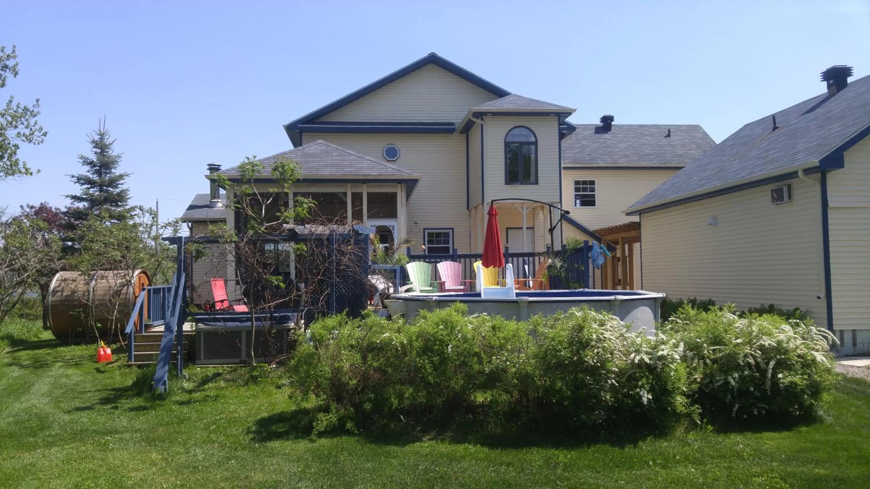 Property Building in Domaine de la Baie, Les Suites