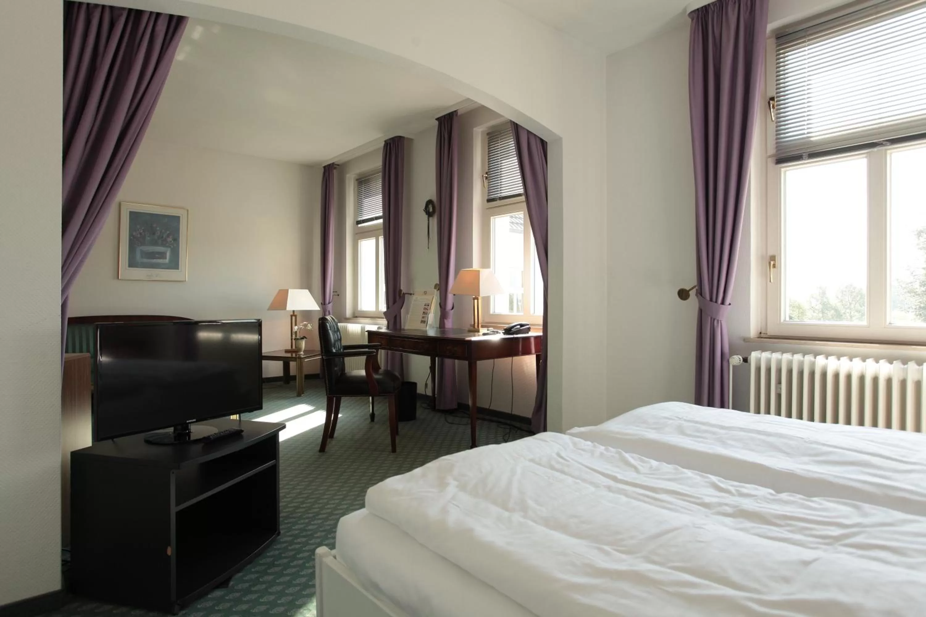 Living room, Bed in Hotel Haus Duden