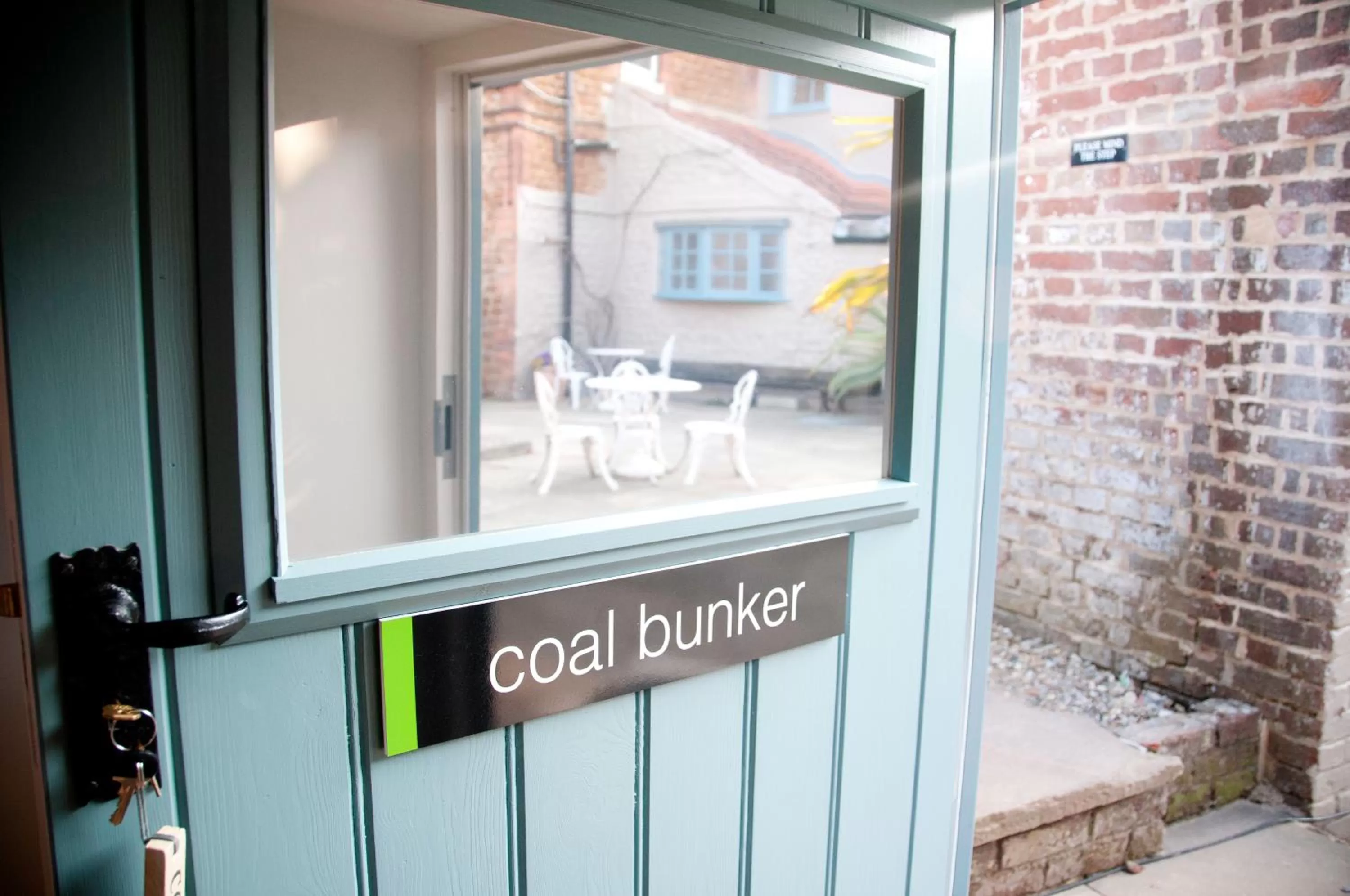 Facade/entrance in The Lodge