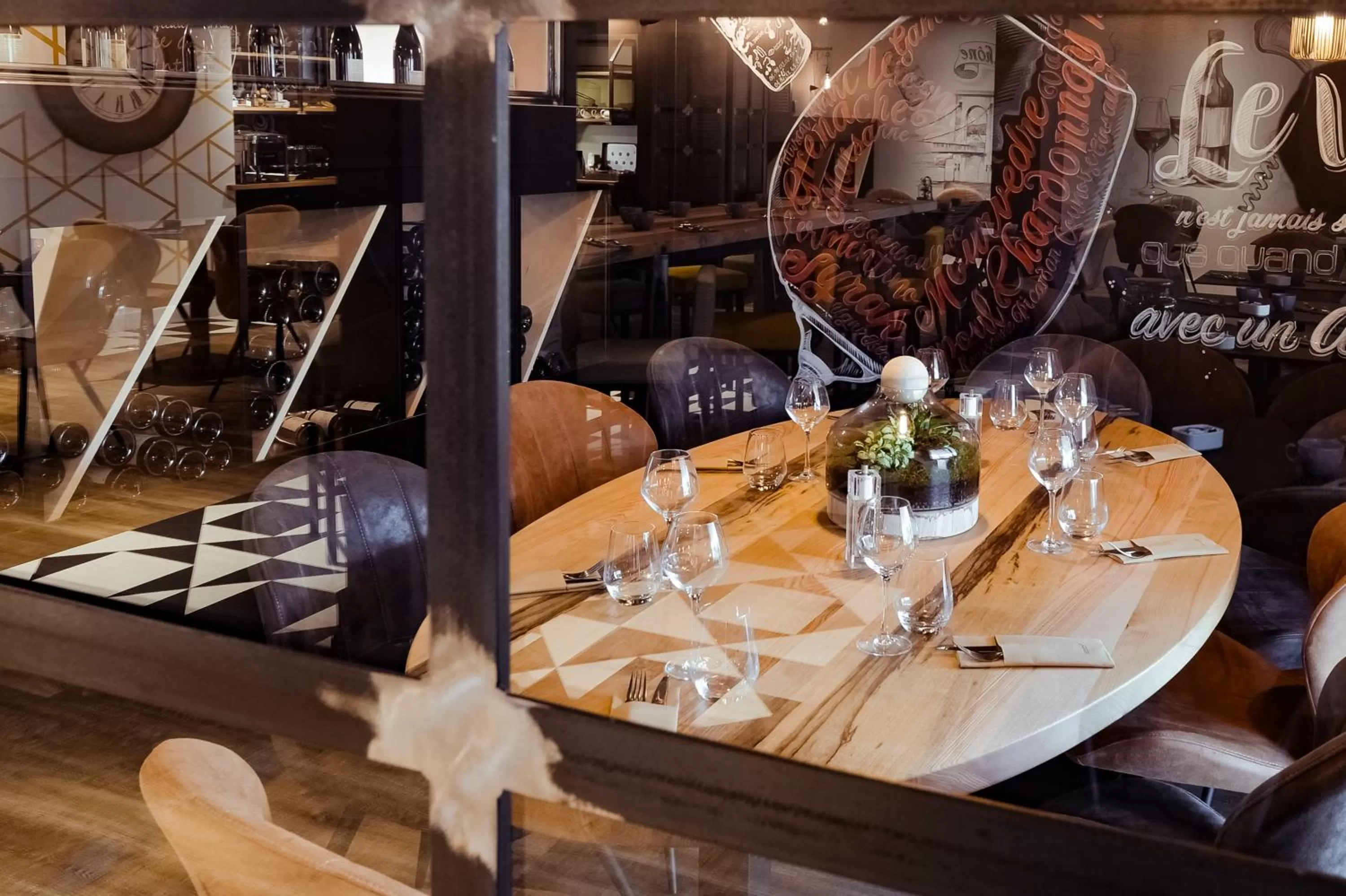 Restaurant/places to eat in Mercure Lyon Est Chaponnay