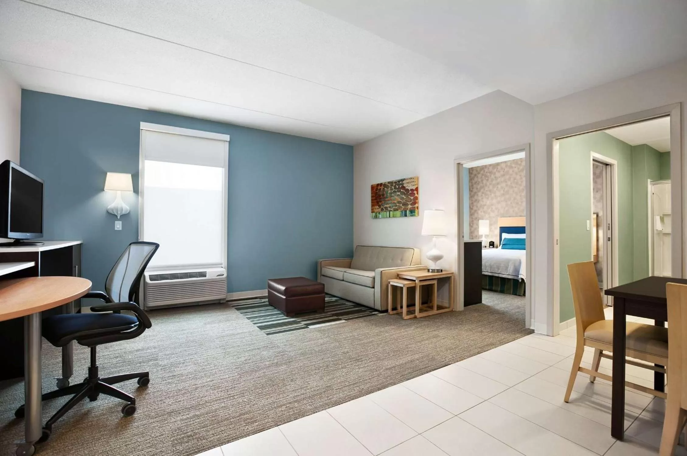 One-Bedroom Queen Suite - Non-Smoking in Home2 Suites Nashville Airport