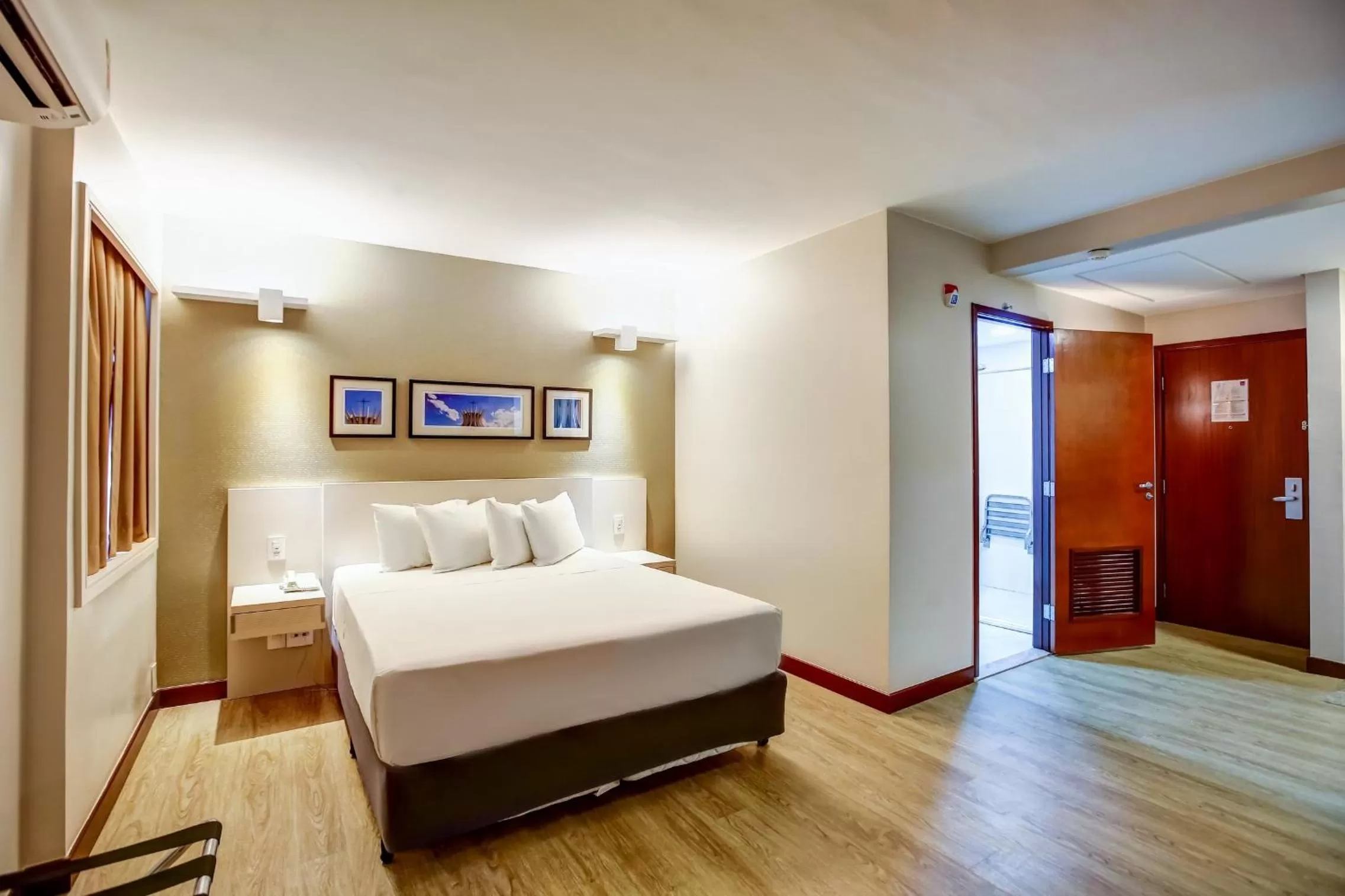 Bedroom, Bed in Comfort Suites Brasília