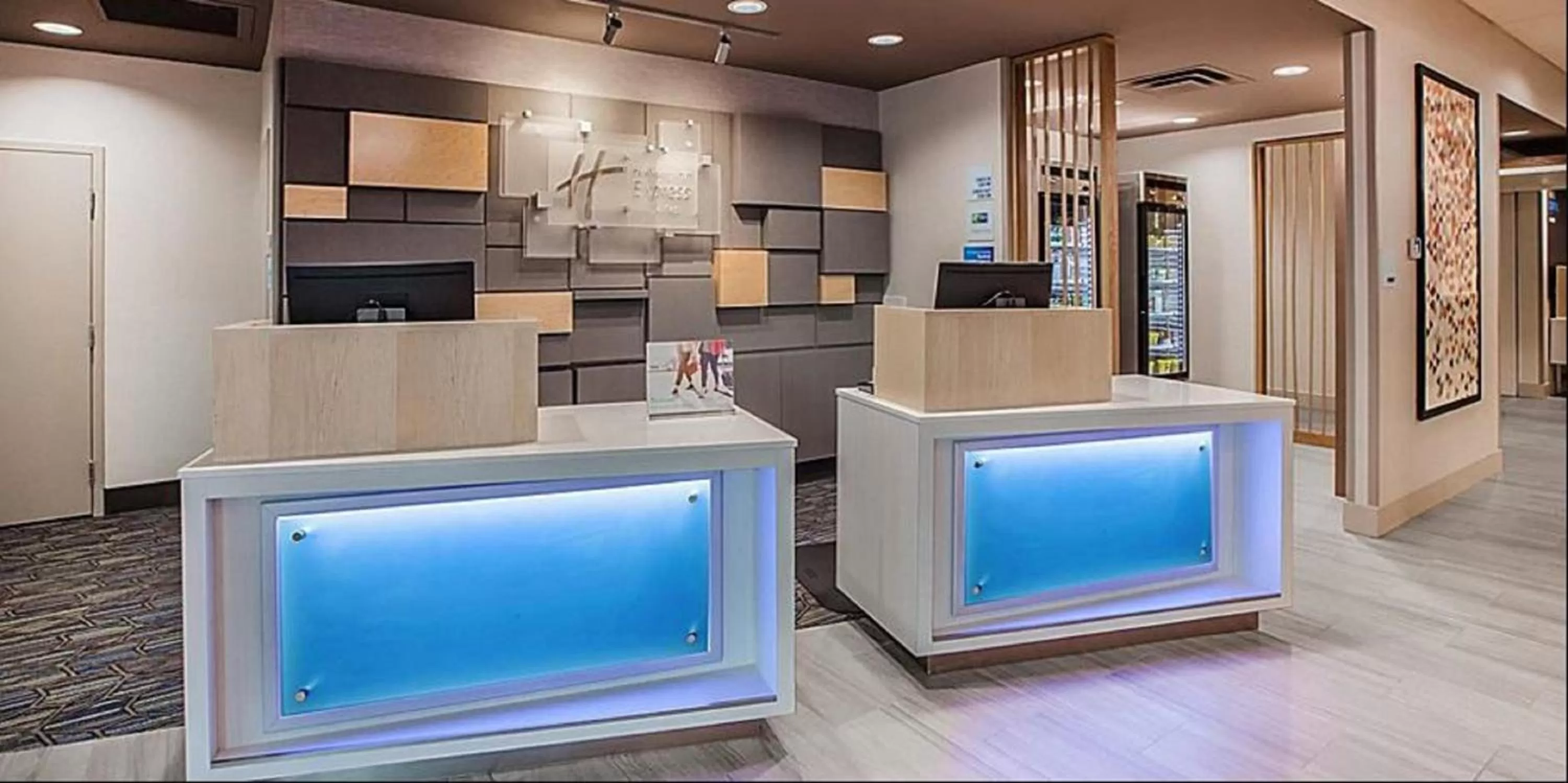 Lobby or reception in Holiday Inn Express & Suites - Greenville - Taylors by IHG