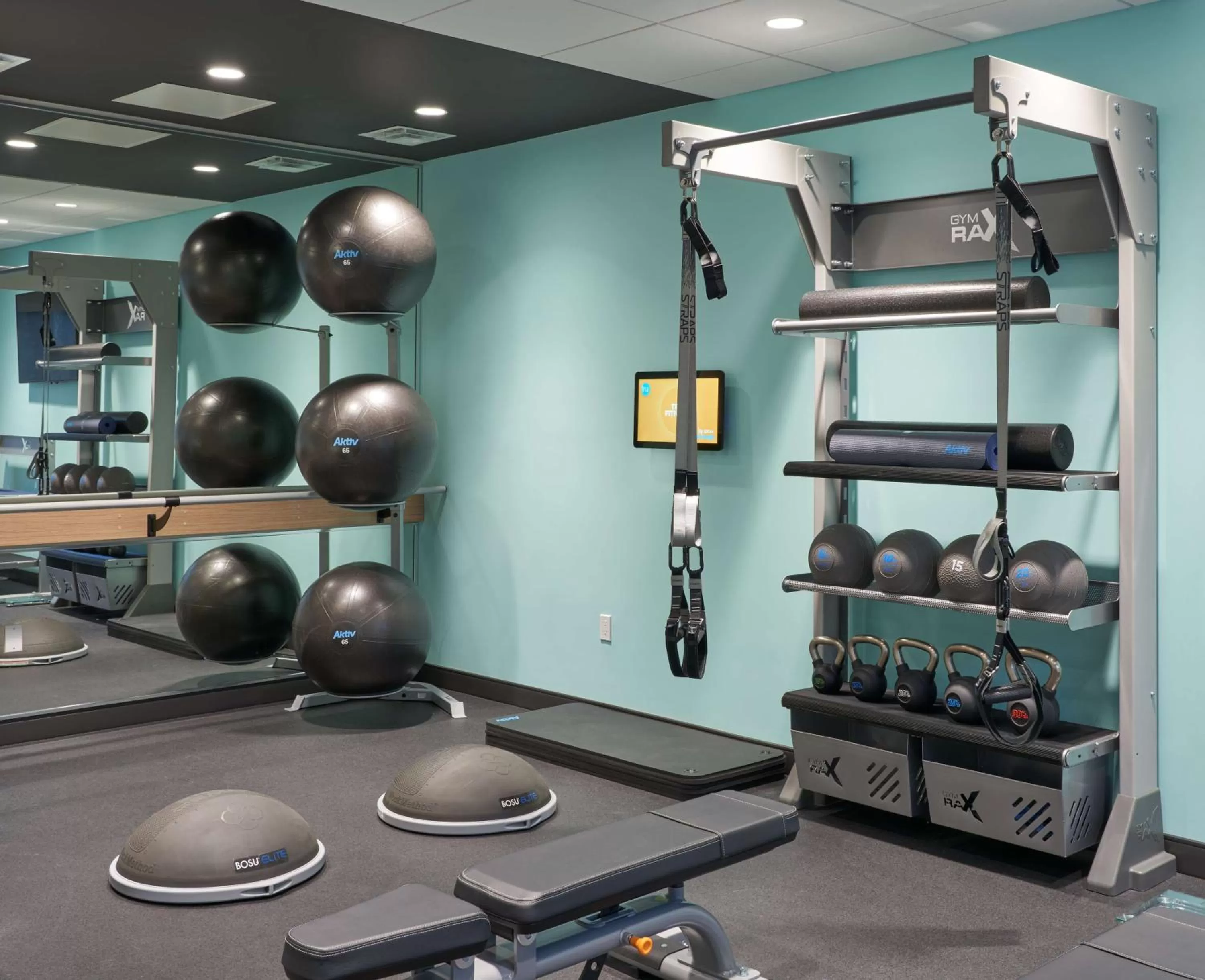 Fitness centre/facilities in Tru By Hilton Jacksonville South Mandarin, Fl