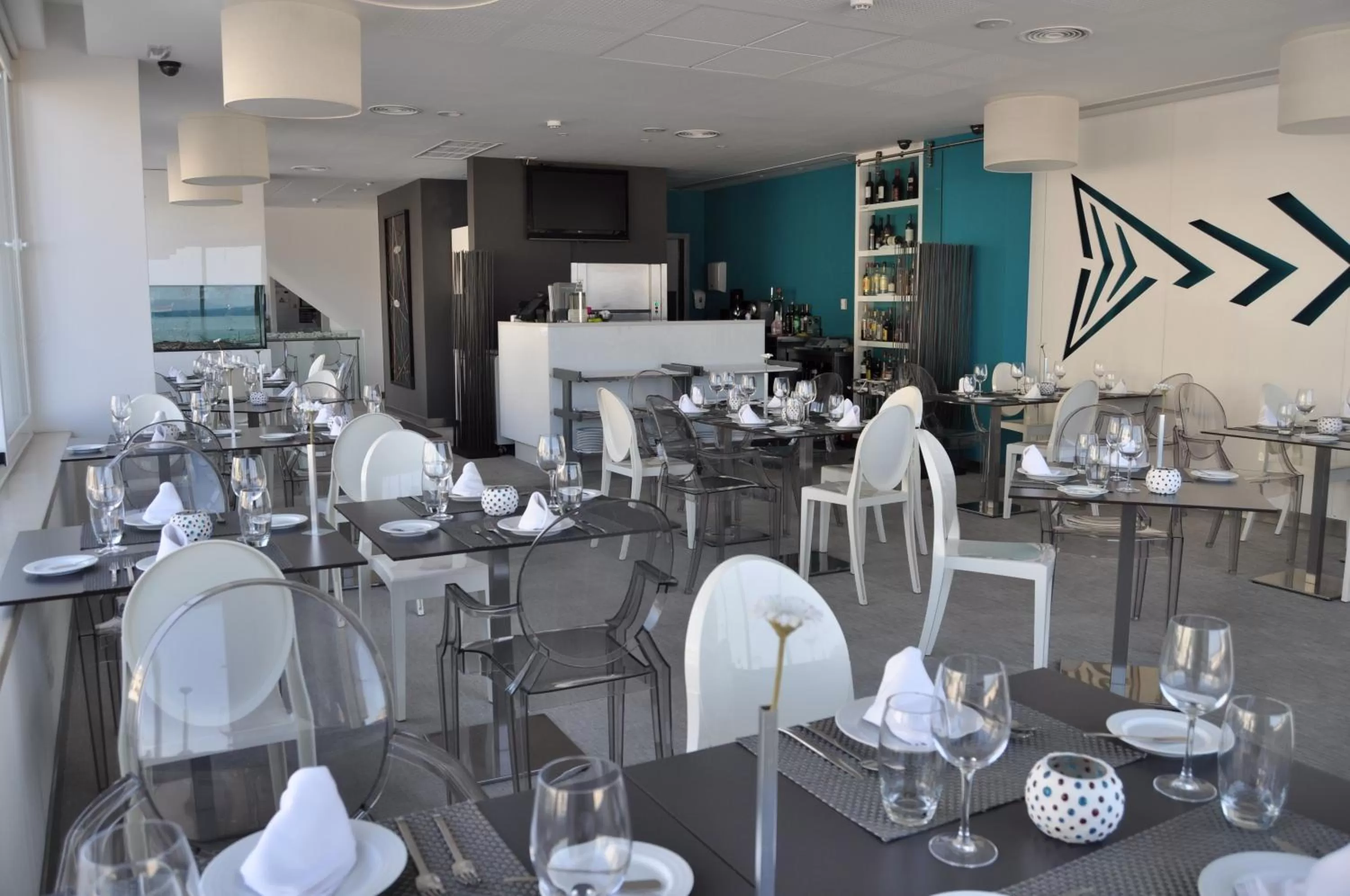 Restaurant/places to eat in Hotel Mar Bravo