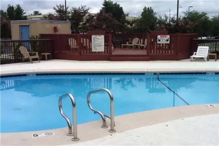 Swimming pool in Baymont by Wyndham Greenville