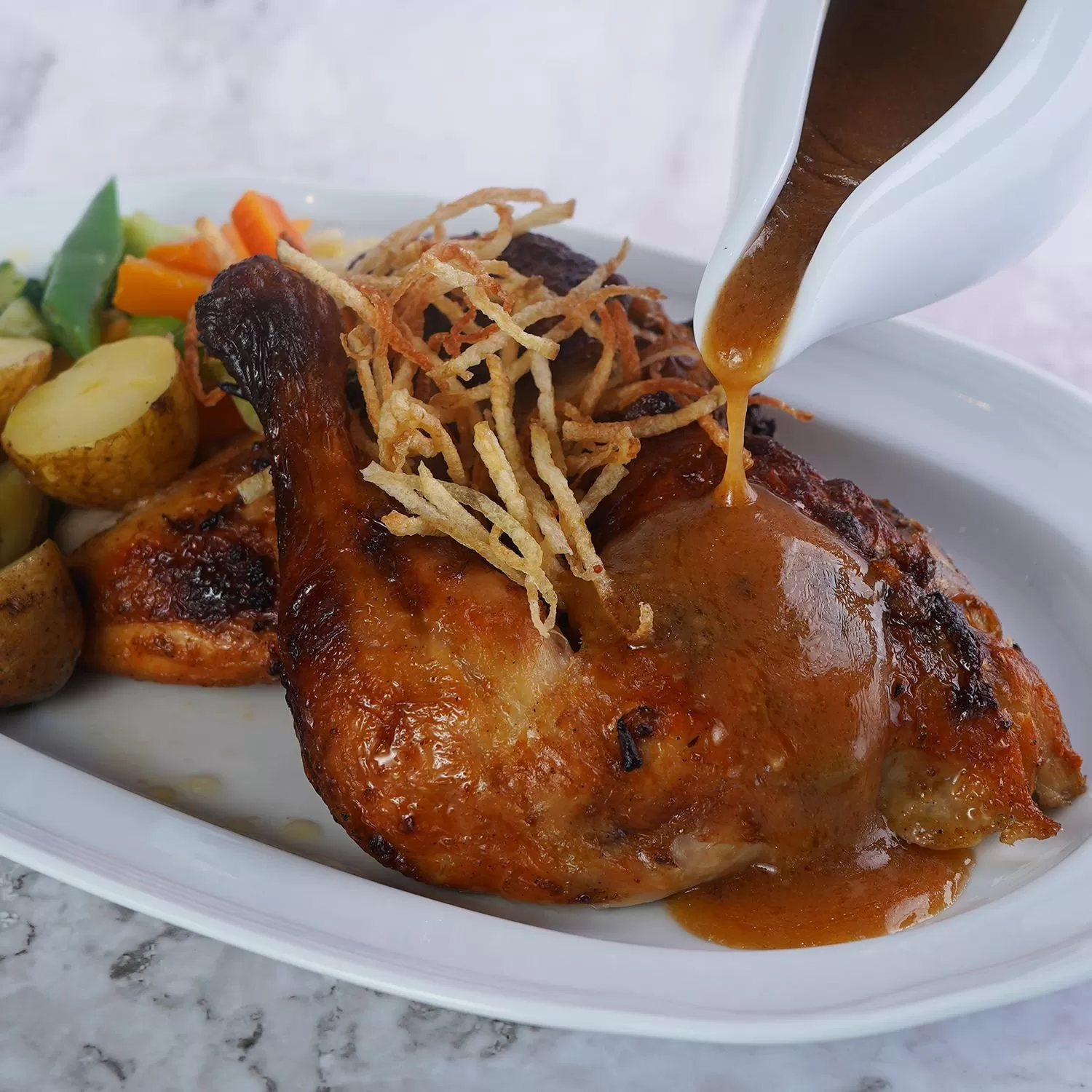 Restaurant/places to eat in The Monarch Hotel