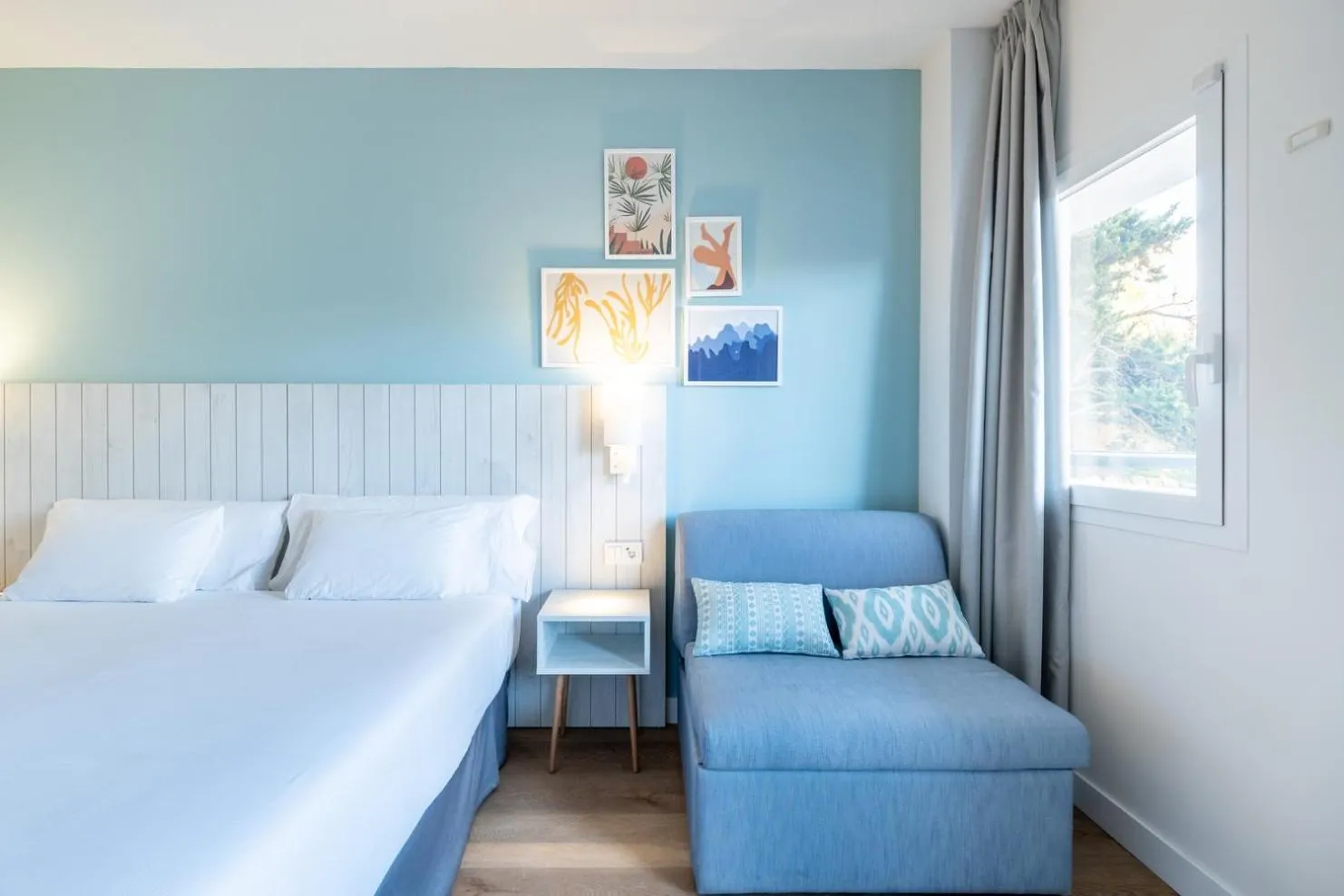 Bedroom, Bed in Barceló Ponent Beach