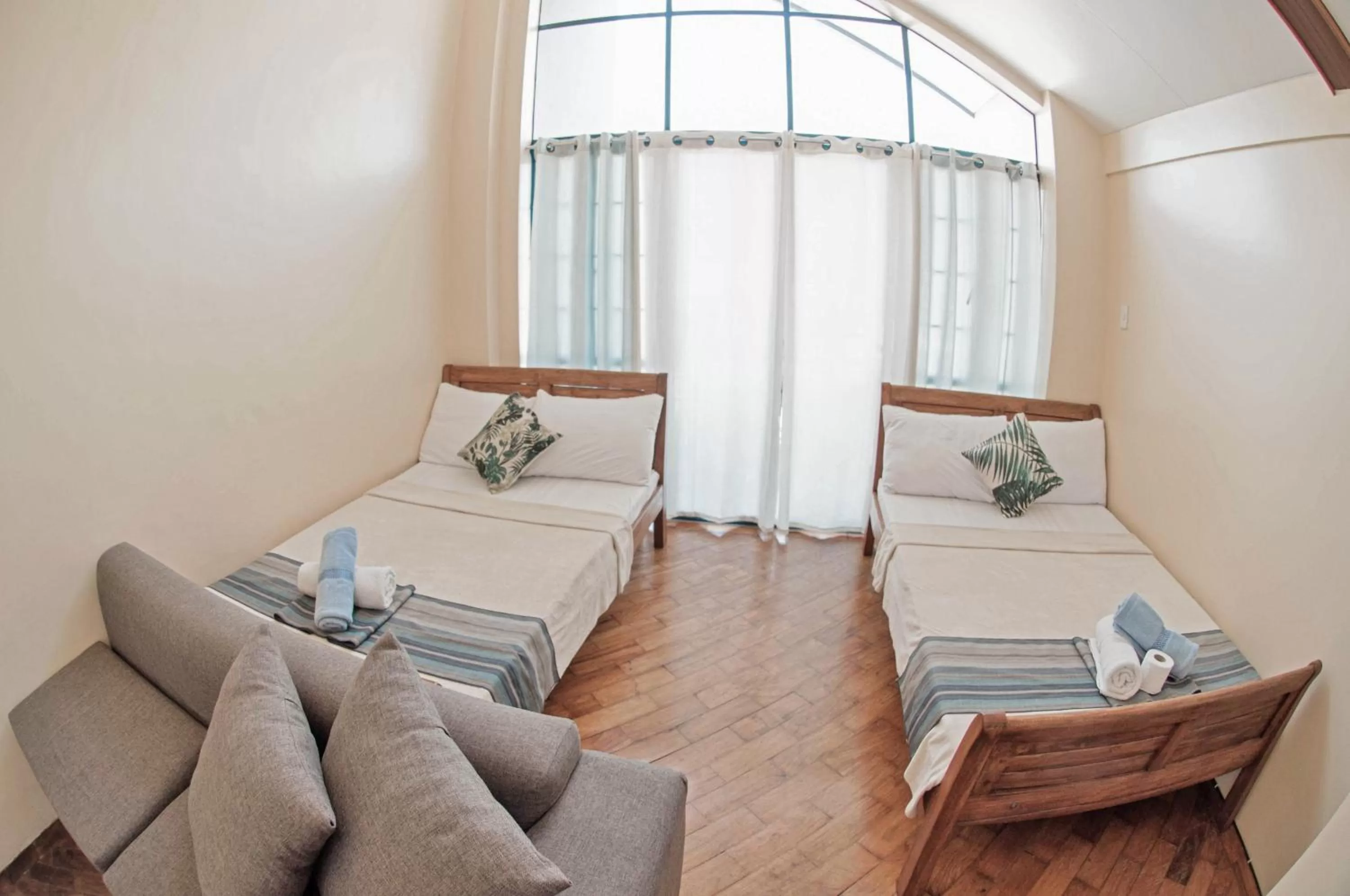 Bed in The Half House by Elmar Cabin