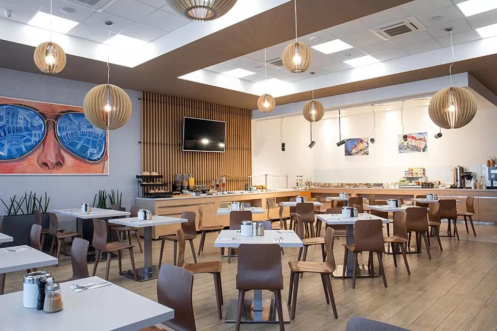 Food and drinks in Hotel reSTART Superior